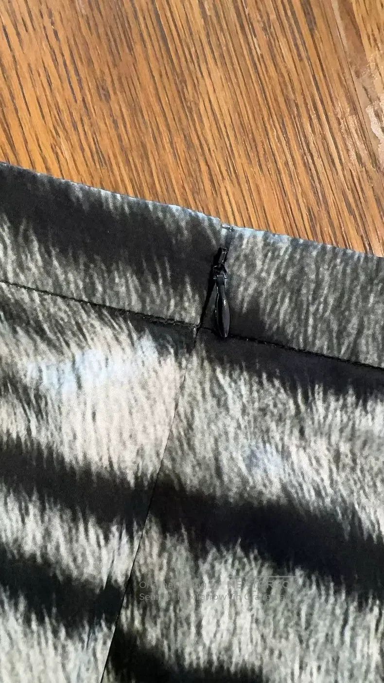 Dries Van Noten Dries Van Noten Black and white striped skirt Size 37" - 3 Thumbnail