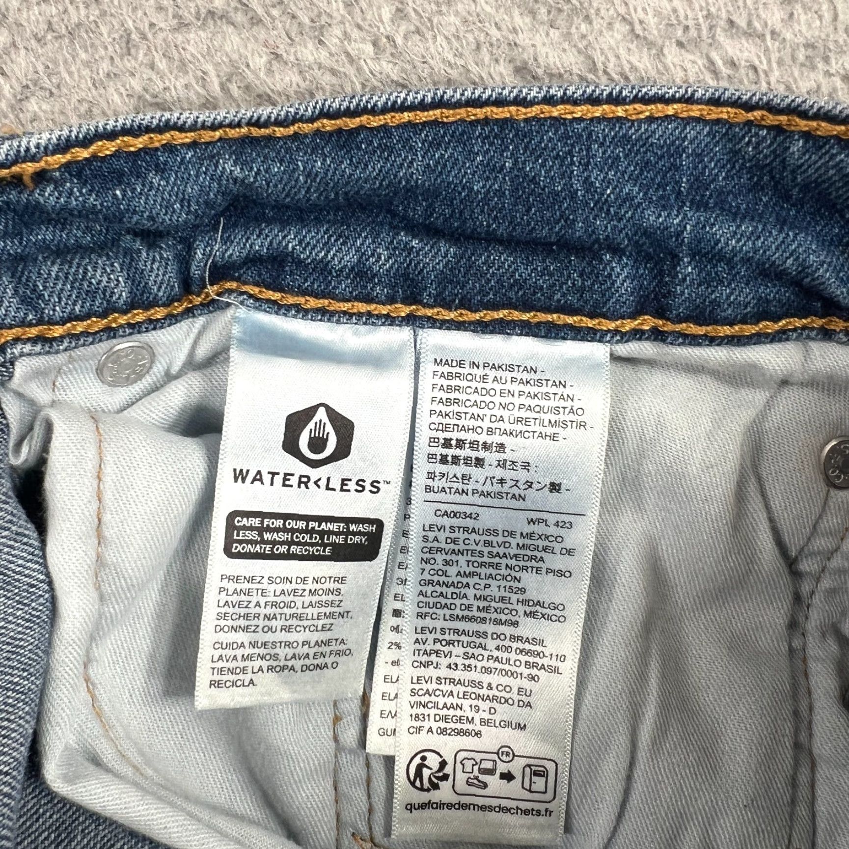 Levi's Levi's 505 Jeans Mens 34x32 Medium Wash Fade Straight Leg Regular Fit Denim Blue Size US 34 / EU 50 - 6 Thumbnail