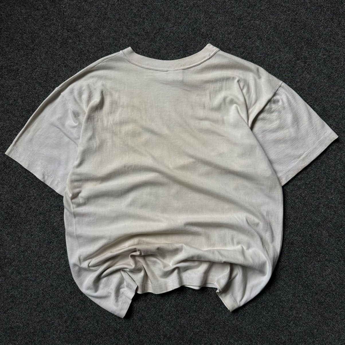 Y/Project VTG Adult T-shirts Man’s Kookaburra Lodge Backpackers 90s Size US XL / EU 56 / 4 - 7 Thumbnail