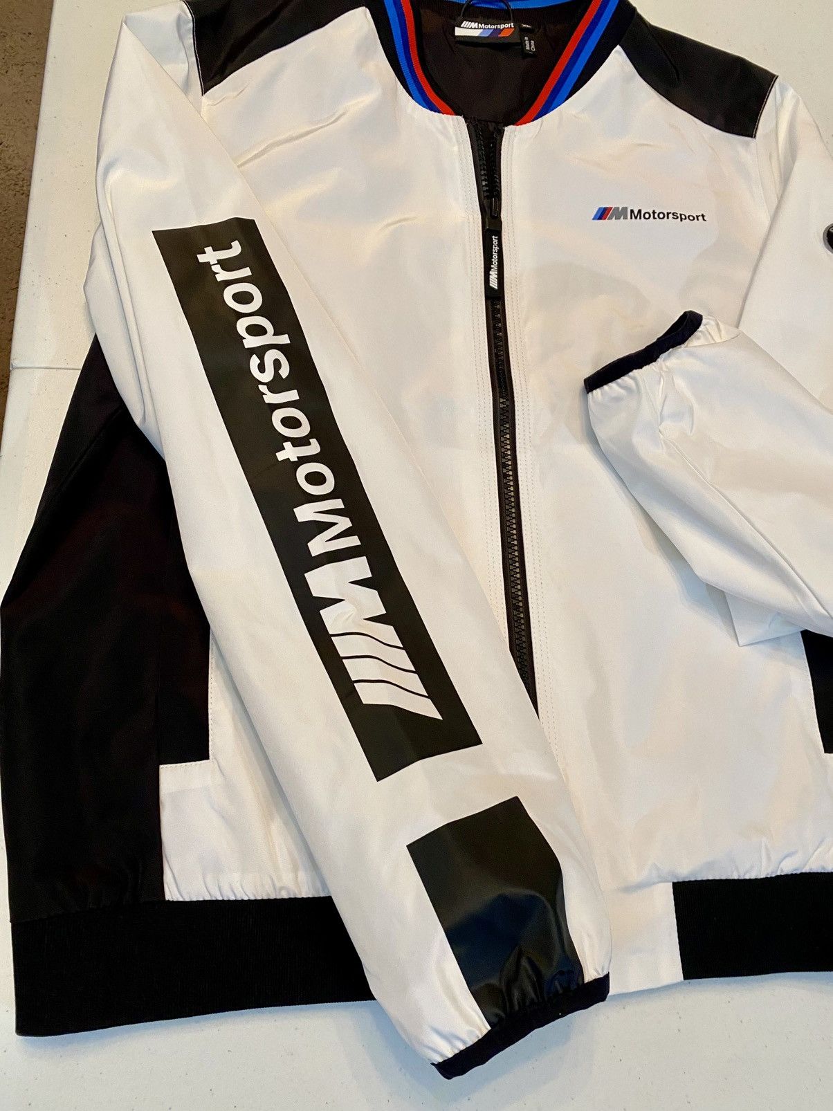BMW BMW OEM M Motorsport Women's Jacket XL Windbreaker New Size XL / US 12-14 / IT 48-50 - 6 Thumbnail