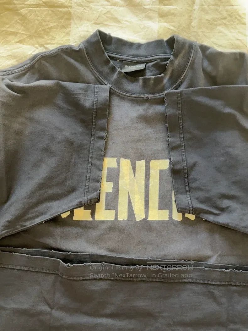 Balenciaga Balenciaga Distressed Gradiant T-Shirt Graphite Grey Size US XS / EU 42 / 0 - 8 Thumbnail