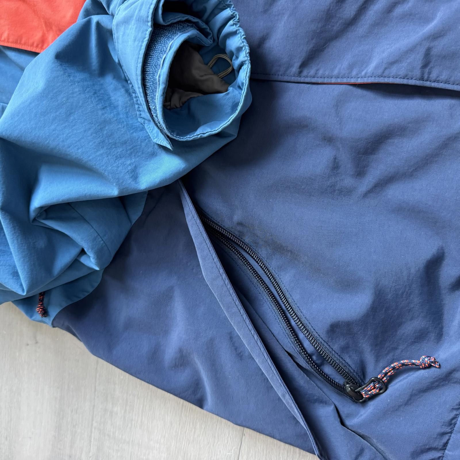 The North Face The North Face Men's Colorblock Windbreaker Jacket Size L Size US L / EU 52-54 / 3 - 9 Thumbnail