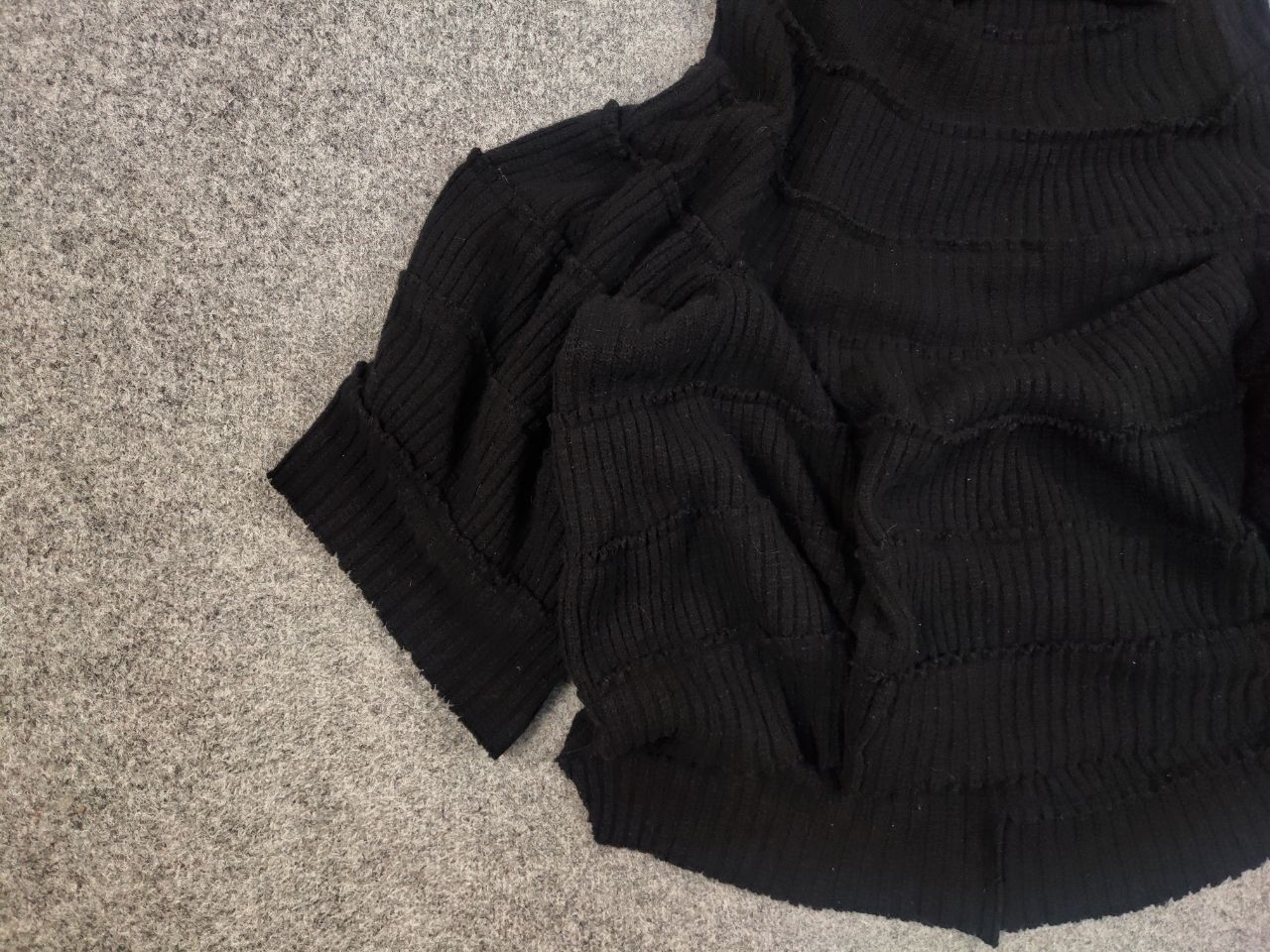 Yohji Yamamoto Vintage 90s Y's Yohji Yamamoto Knit Poncho Oversized Sweater Size M / US 6-8 / IT 42-44 - 7 Thumbnail