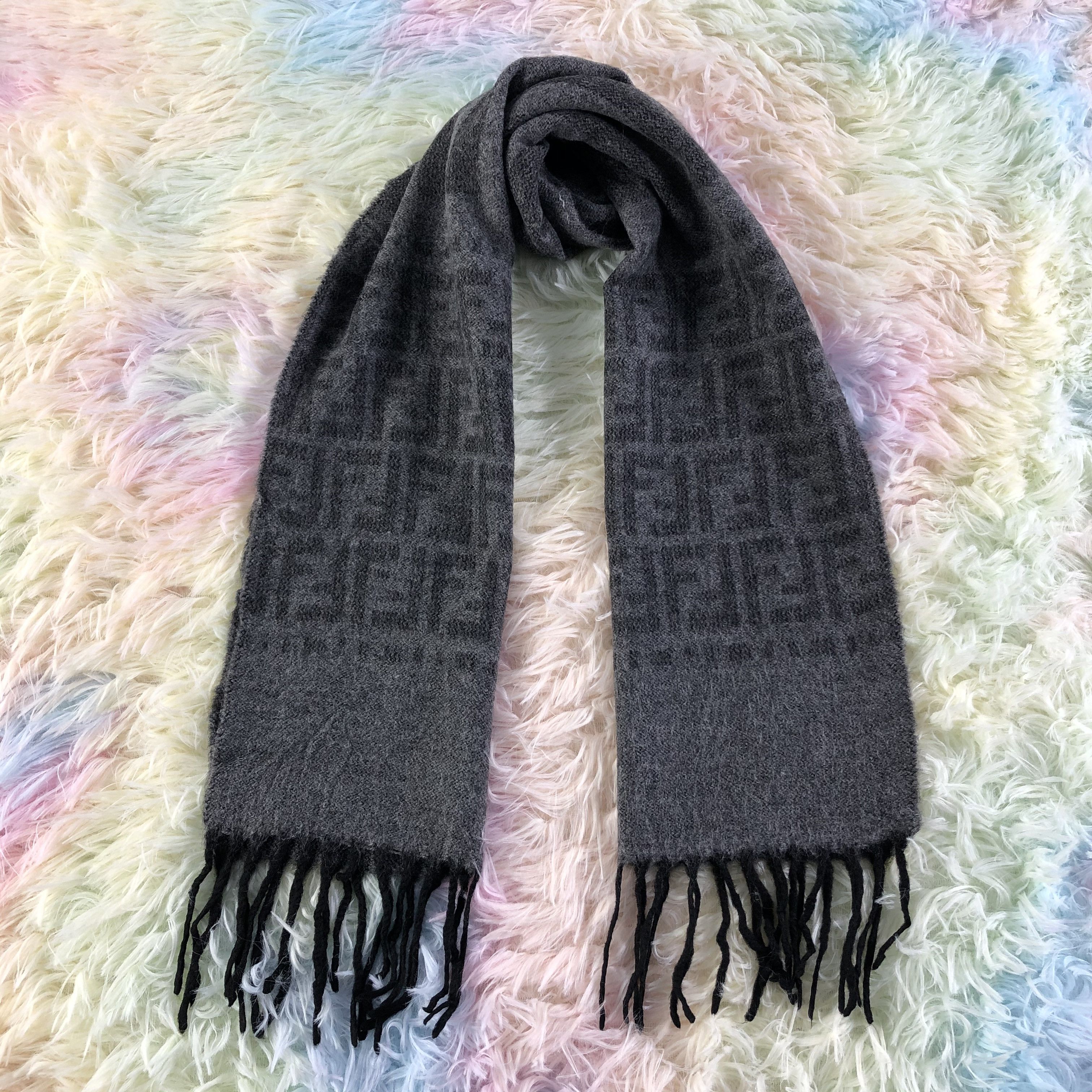 Vintage Fendi Scarf / Muffler / Neckwear Size ONE SIZE - 1 Thumbnail