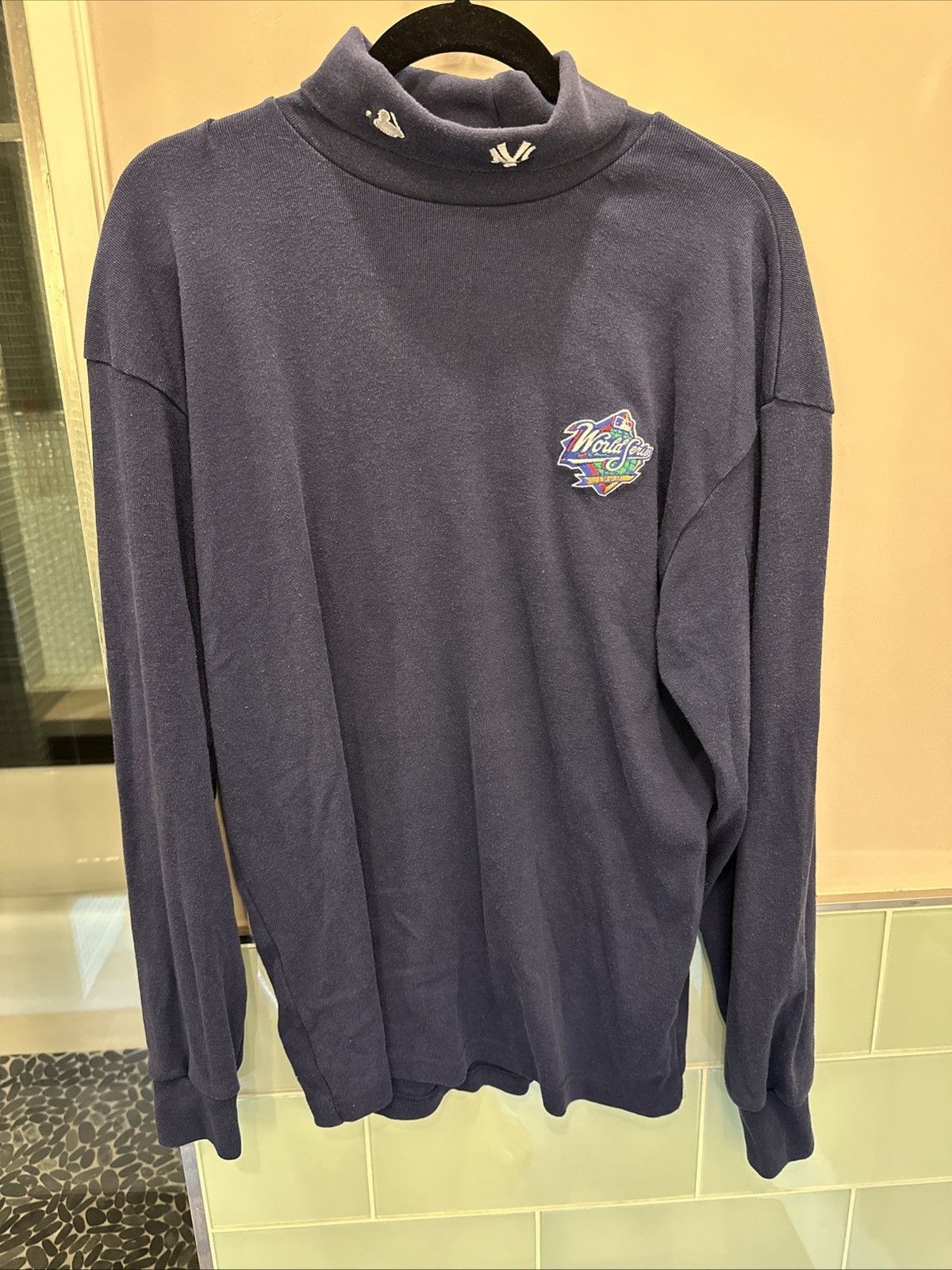 MLB Vintage NYYankees MLB Majestic 1998 Turtleneck 2XL Champions Size US XXL / EU 58 / 5 - 1 Thumbnail