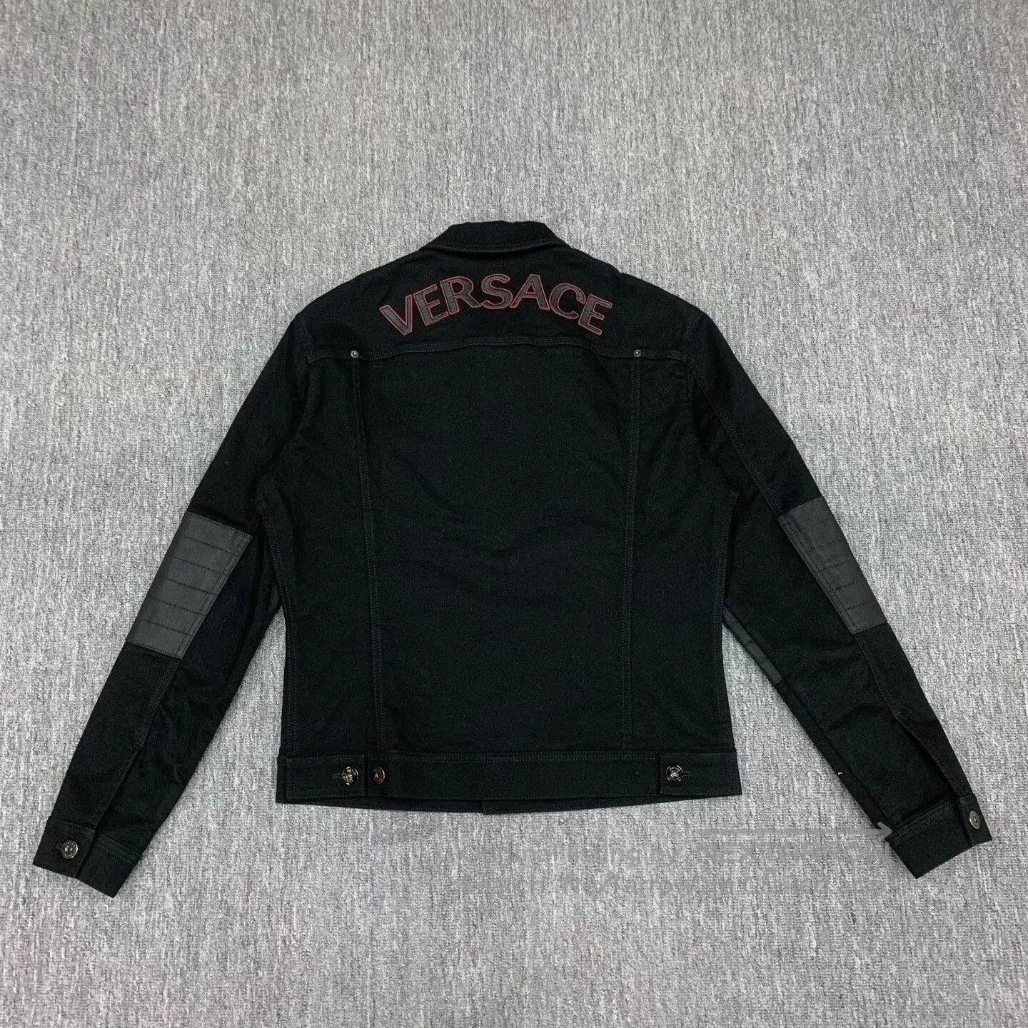 Versace versace black embroidered denim jacket for men. Size US M / EU 48-50 / 2 - 2 Thumbnail