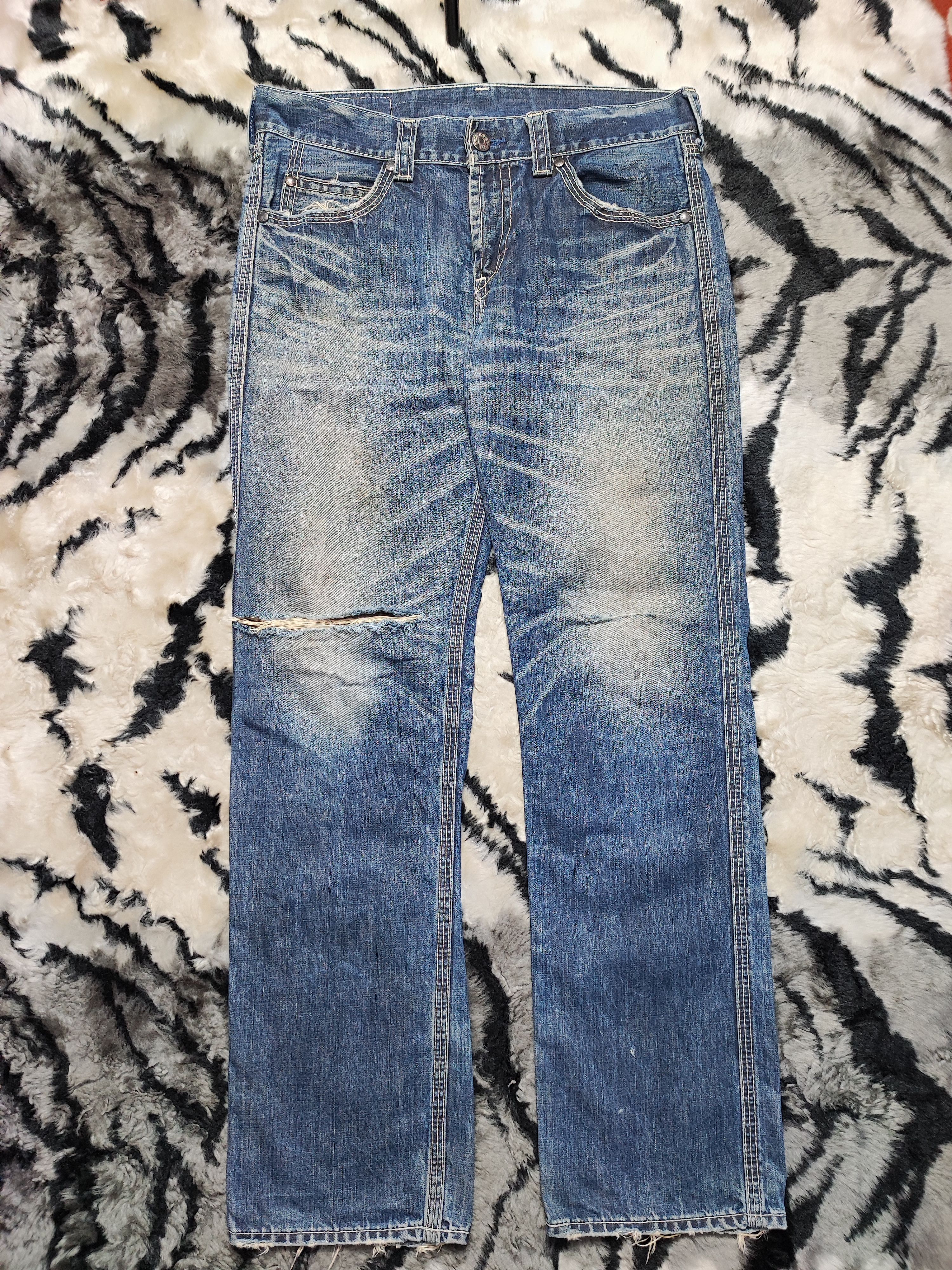 Levi's Limited Edition Levis Ne Classic Size US 34 / EU 50 - 2 Thumbnail