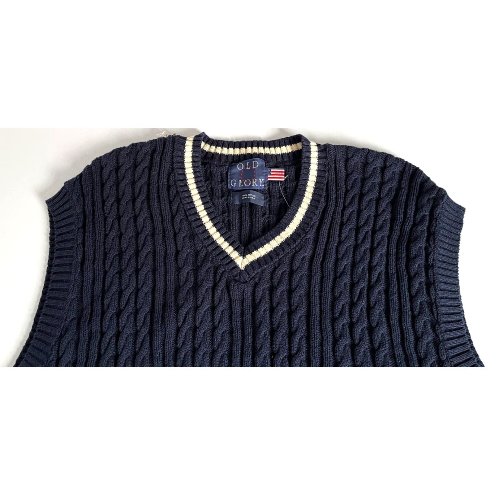 Vintage VINTAGE Old Glory Men's Sweater Vest 2XL Navy Cotton Cable-Knit V-Neck Tall 90s Retro Size US XXL / EU 58 / 5 - 5 Thumbnail