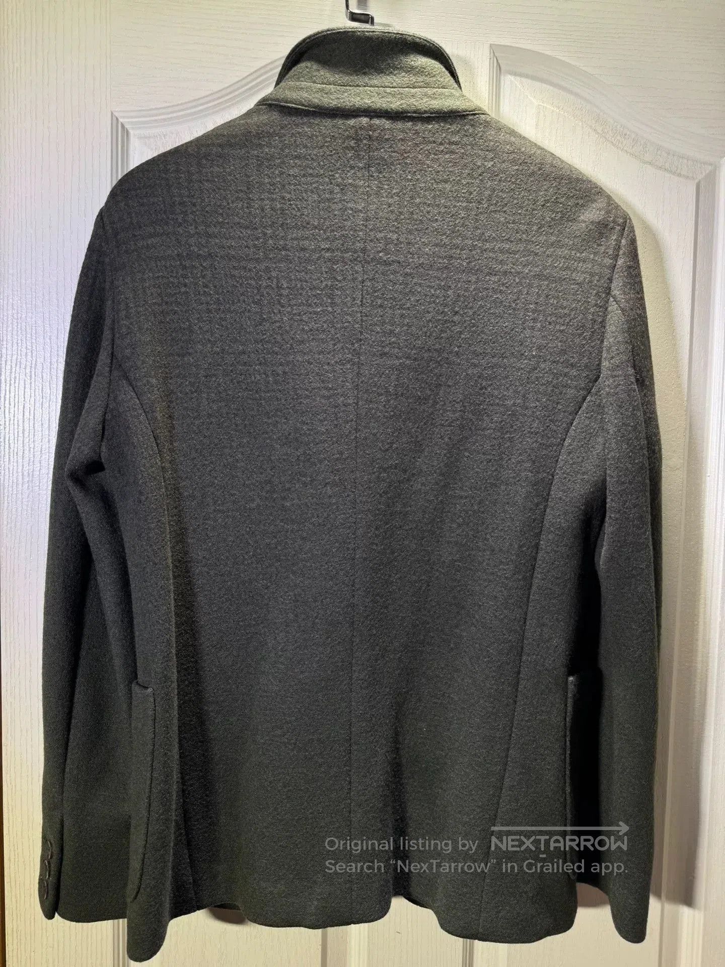 Armani Armani Men's Wool Business Casual Blazer. Size US M / EU 48-50 / 2 - 8 Thumbnail