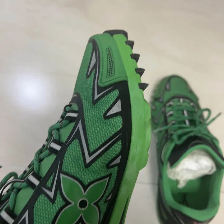 Louis Vuitton Louis Vuitton Sprint Green Lifestyle Sneakers for Men -2508 Size US 9.5 / EU 42-43 - 2 Thumbnail