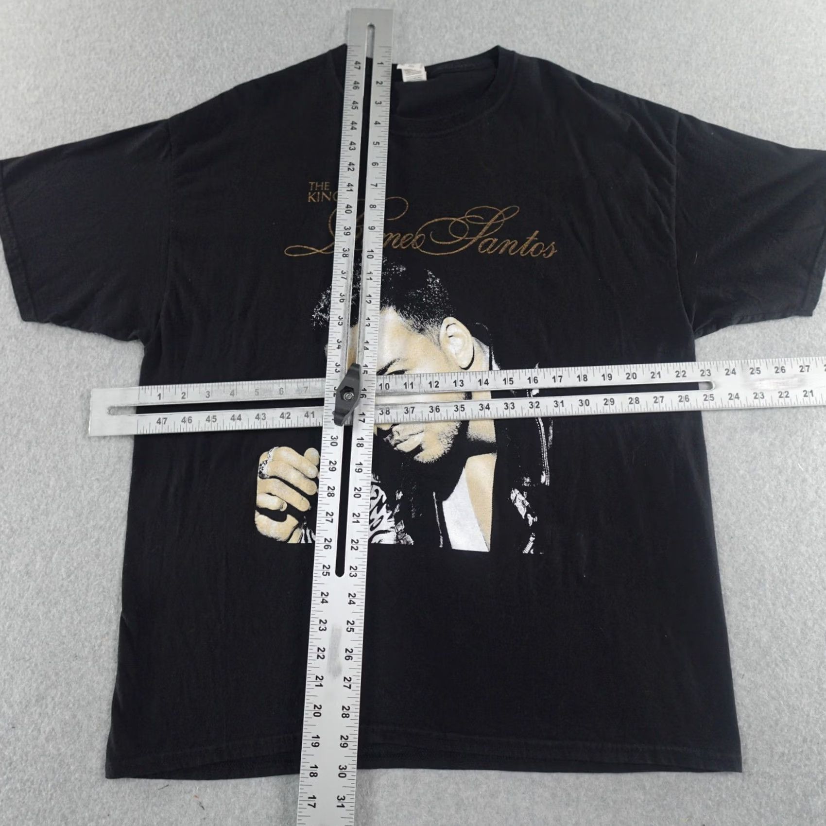 Fruit Of The Loom Romeo Santos T-shirt Mens XL Black Disney? Size US XL / EU 56 / 4 - 2 Thumbnail