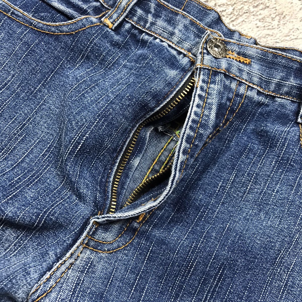 Vintage Vintage 90s Faded Distressed Baggy Jeans Grunge Skate 30 Size 30" / US 8 / IT 44 - 4 Thumbnail