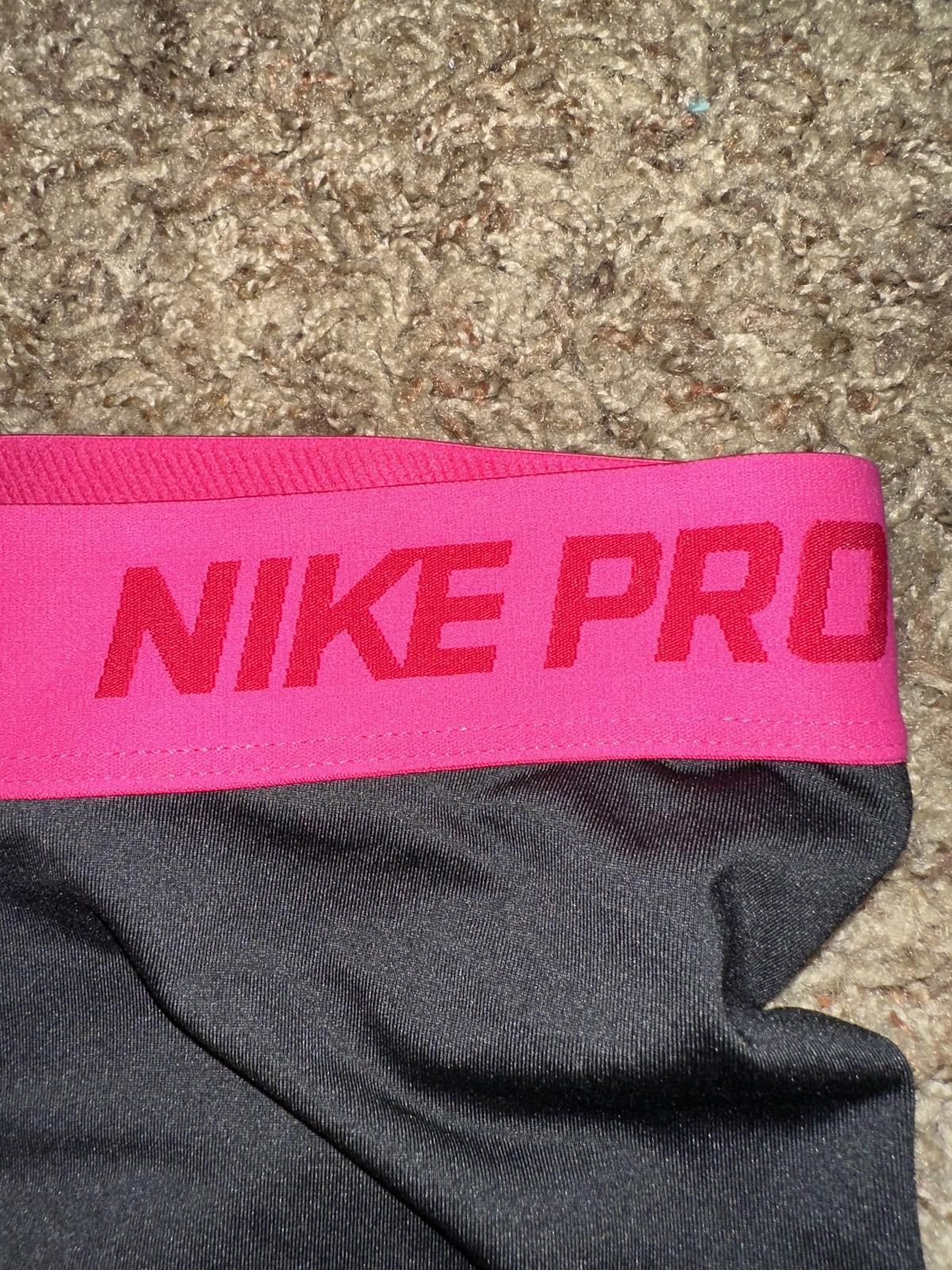 Nike Nike Women's Dri-Fit Pro 3 Big Dot Training Shorts Size 28" / US 6 / IT 42 - 3 Thumbnail