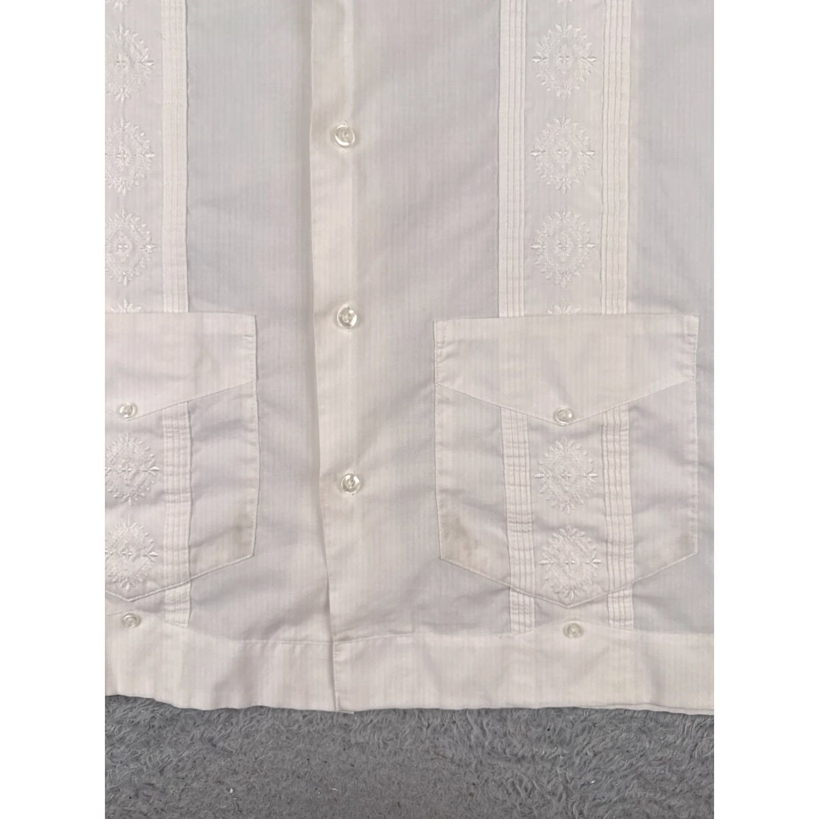 Vintage Sobrino Shirt Adult Large White Button-Up Polyester Blend 4 Pocket Read Size US L / EU 52-54 / 3 - 6 Thumbnail