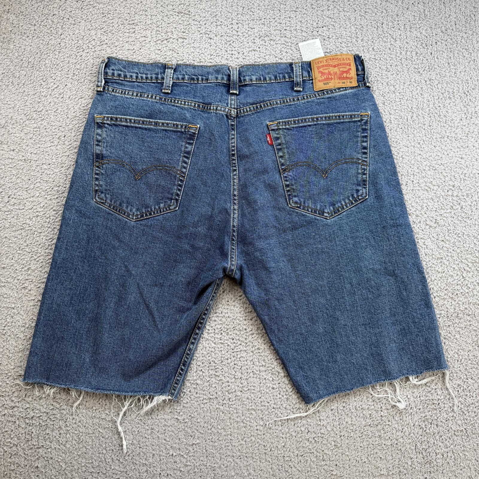 Levi's Levis 505 Denim Cutoff Shorts Mens 38 Blue Relaxed Fit Size US 38 / EU 54 - 2 Thumbnail