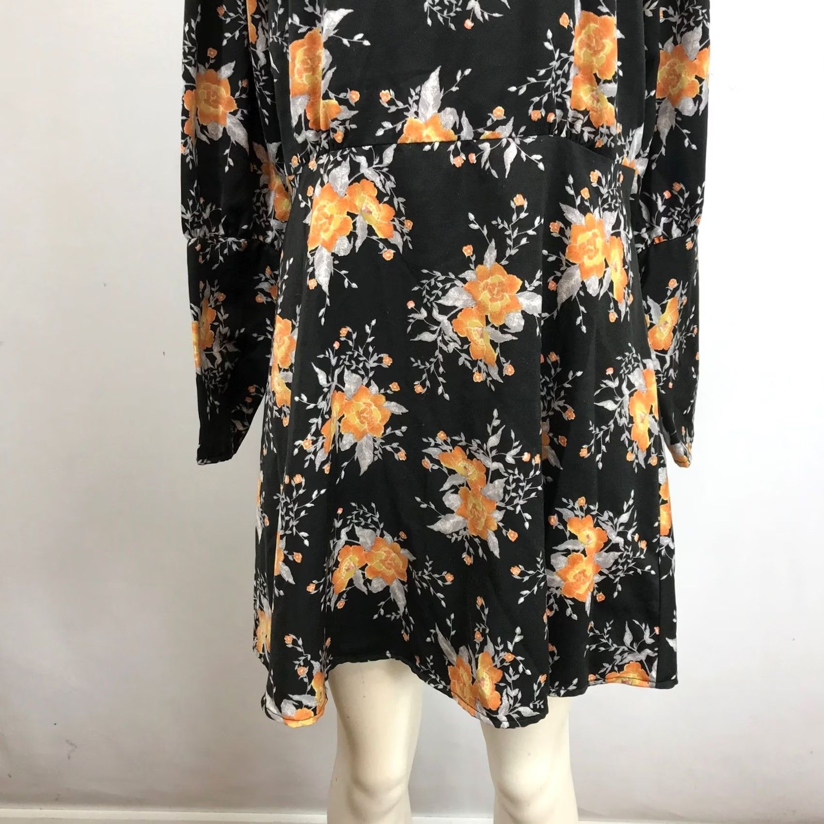 Free People Free People Dress Floral Long Sleeve Knee Length Black Orange A-Line 10 Womens Size L / US 10 / IT 46 - 3 Thumbnail