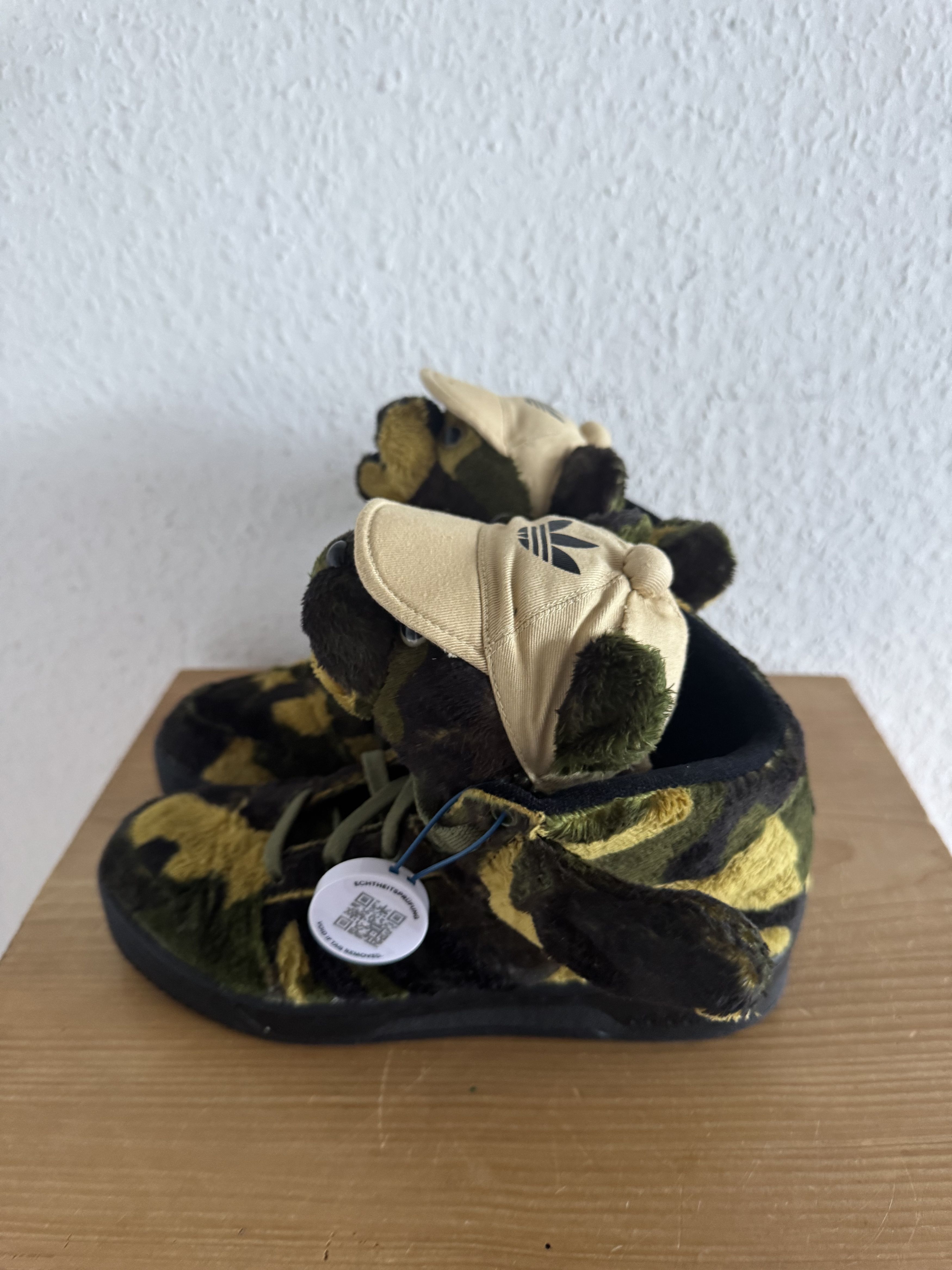 Adidas × Jeremy Scott JS Camo Teddy Bear Sneakers Size US 6.5 / EU 39-40 - 3 Thumbnail