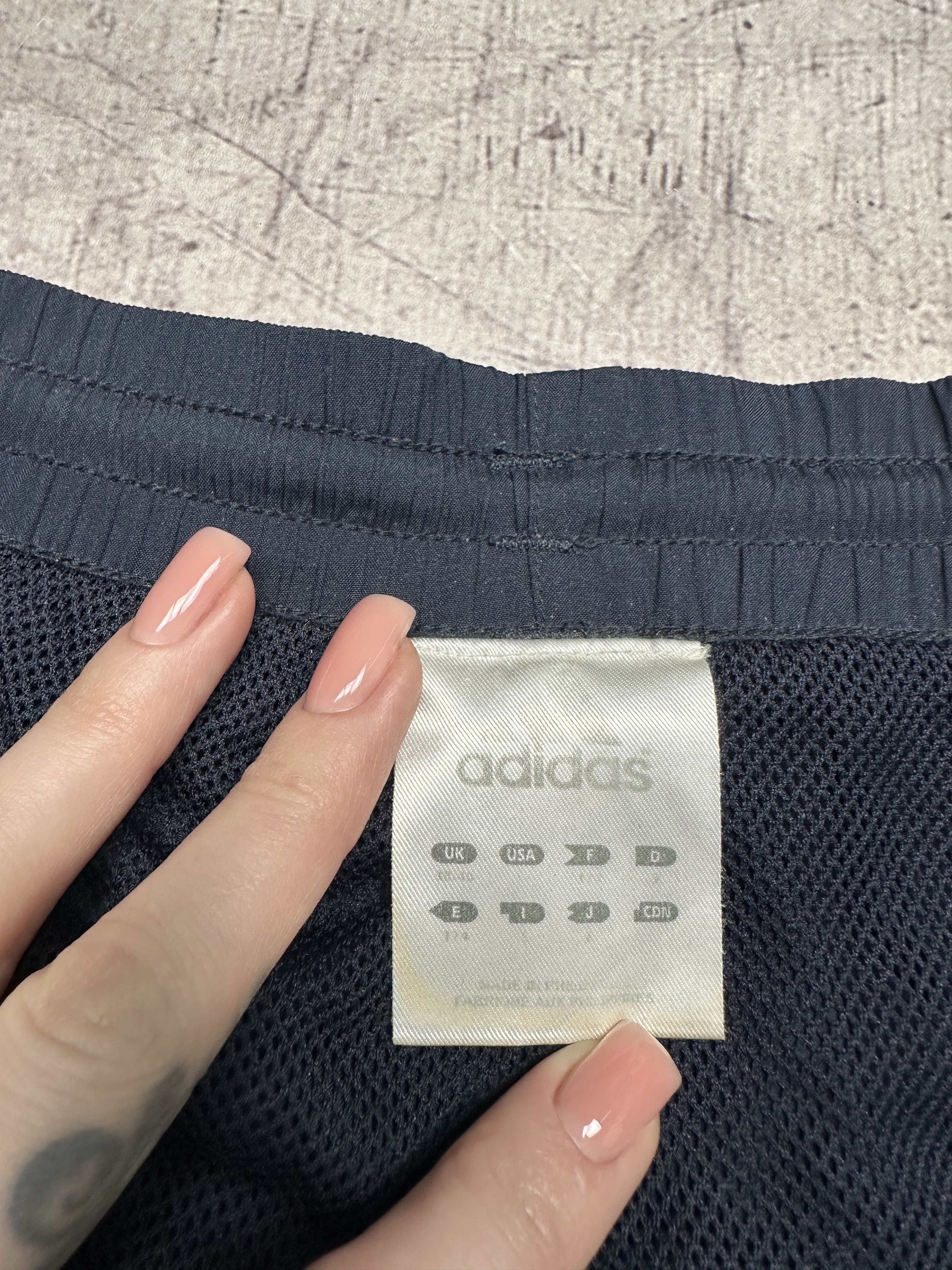 Adidas Adidas Vintage Mens Nylon Track Pants Size US 34 / EU 50 - 5 Thumbnail