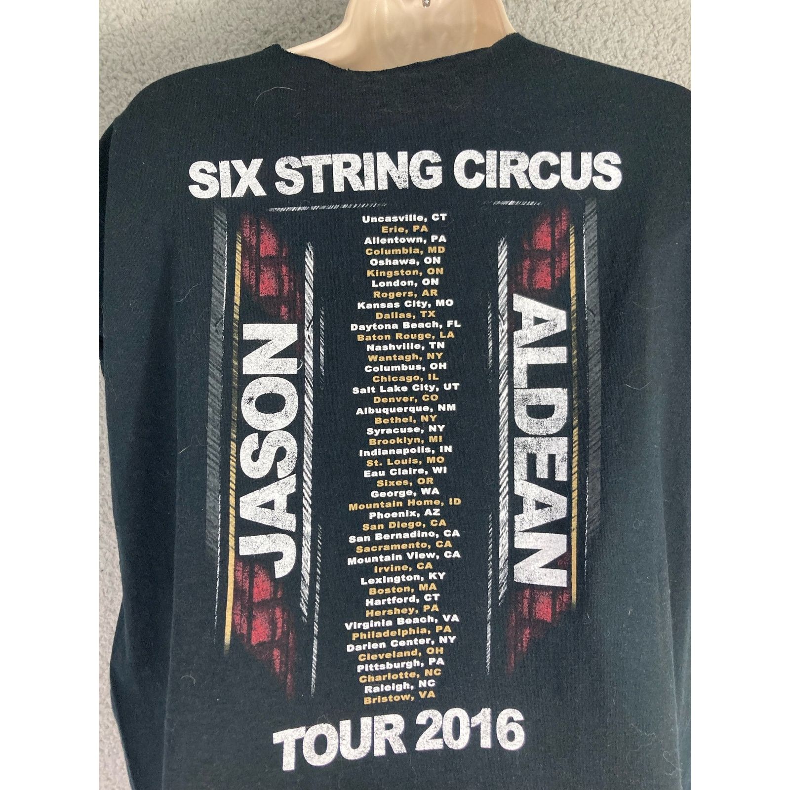 Band Tees Jason Aldean Six String Circus Womens 2XL Black T-Shirt Size XXL / US 16-18 / IT 52-54 - 5 Thumbnail