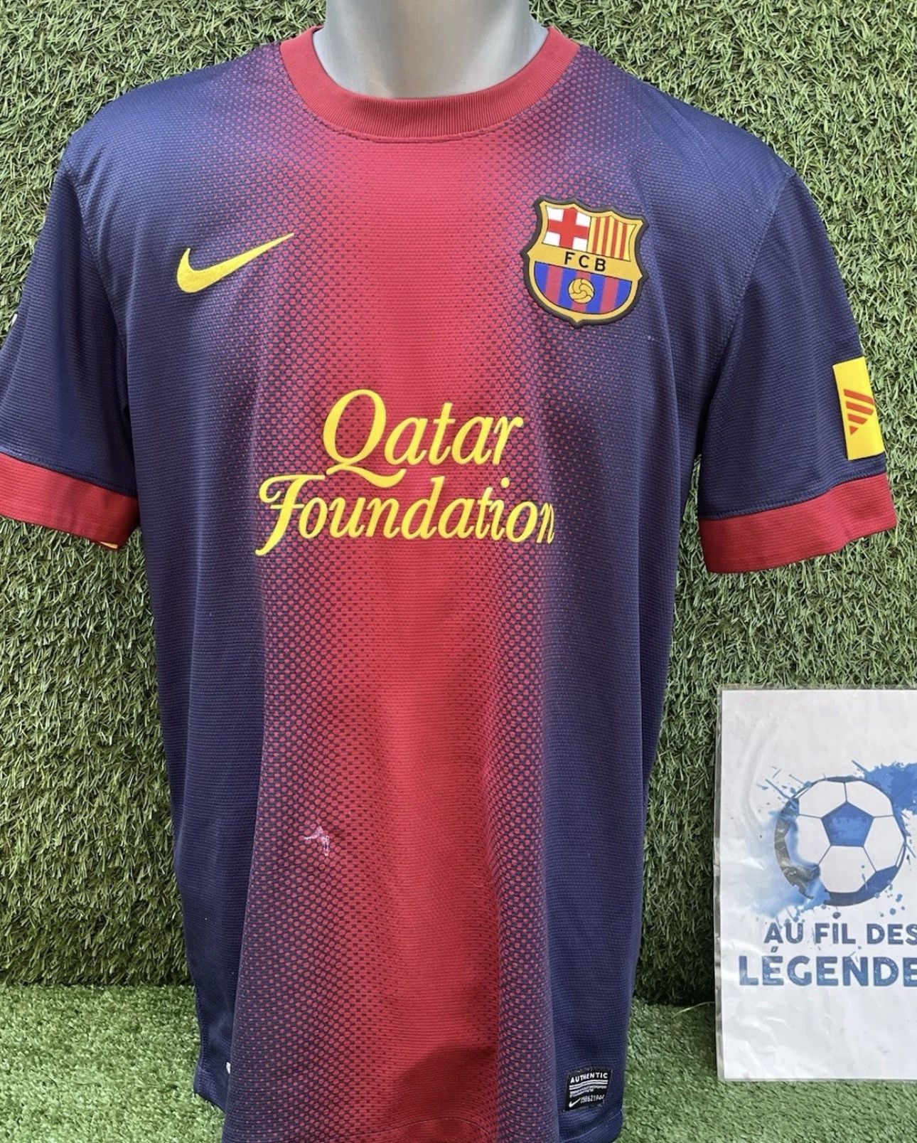 Nike Jersey iniesta barcelona Size US L / EU 52-54 / 3 - 2 Thumbnail