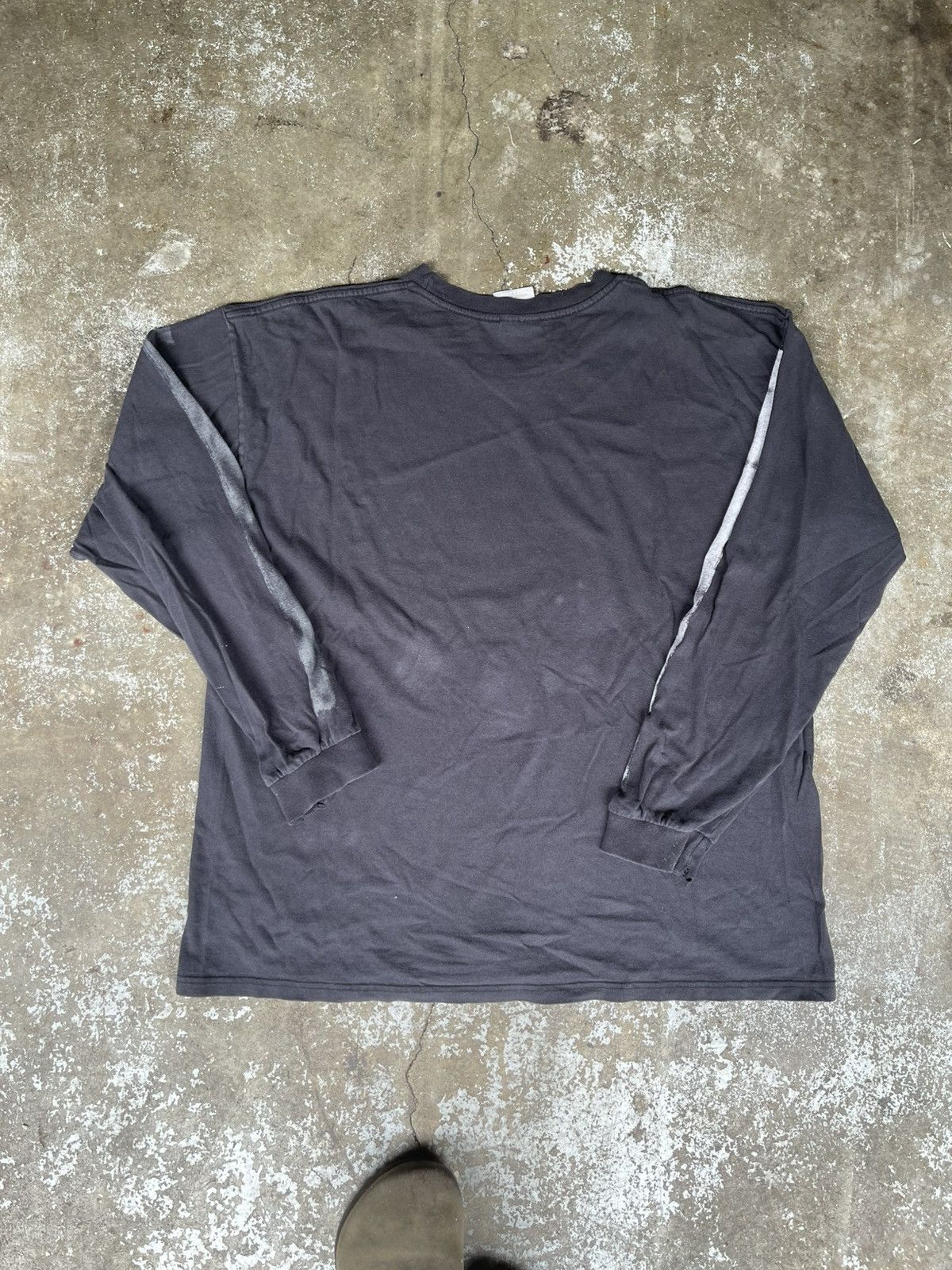 Nike Vintage Y2K Nike Faded Long Sleeve Shirt Size US L / EU 52-54 / 3 - 7 Thumbnail