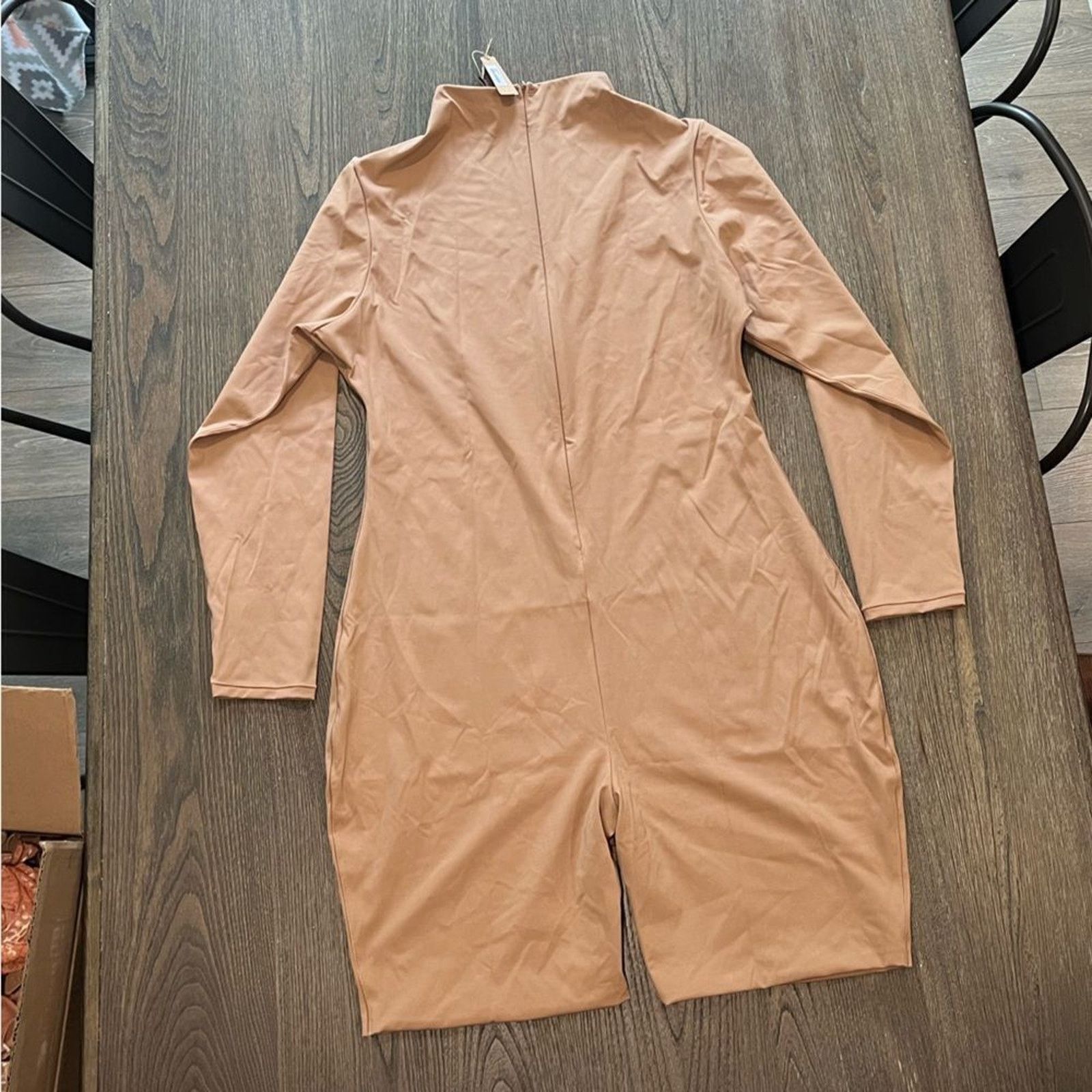 SKIMS NWT Skims All-In-One Long Sleeve MidThigh Onesie Bodysuit 4X Size 42" / US 20 - 7 Thumbnail