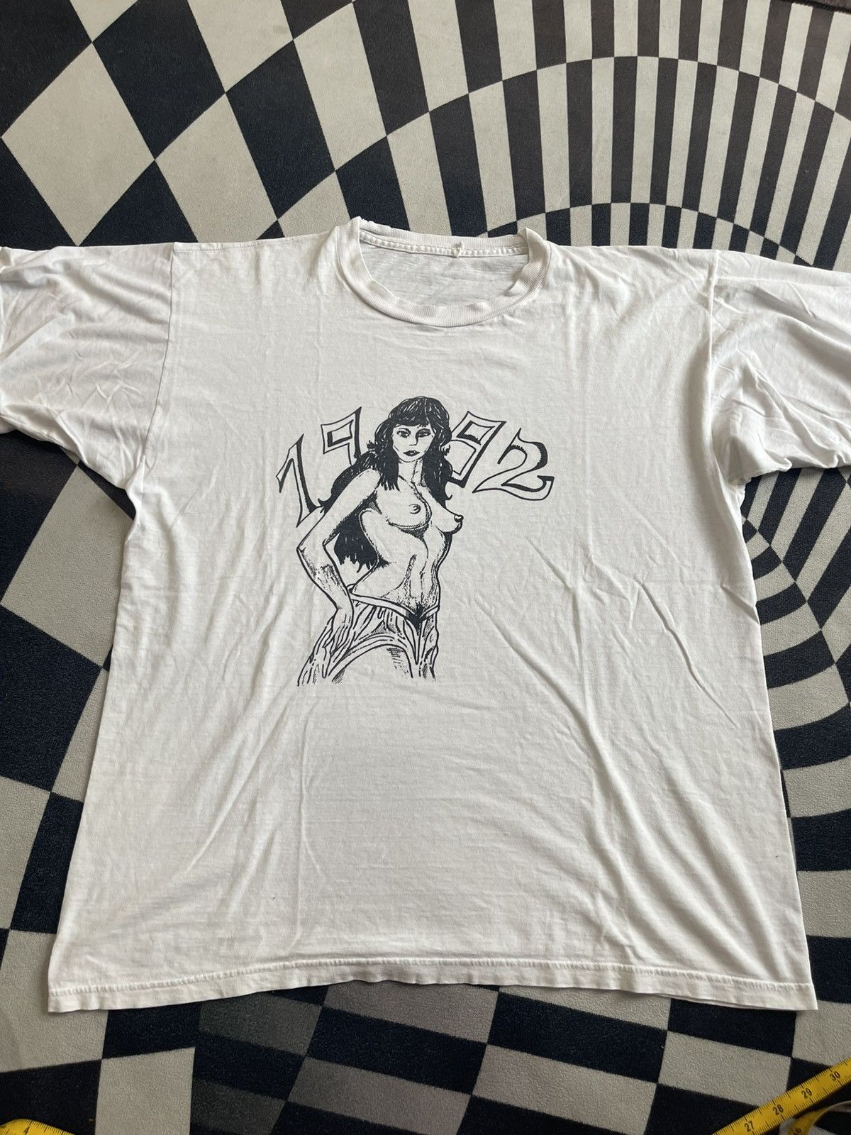 Vintage Vintage 1992 Underground Pin-up Graphic Tee - Single Stitch Size US XL / EU 56 / 4 - 2 Thumbnail