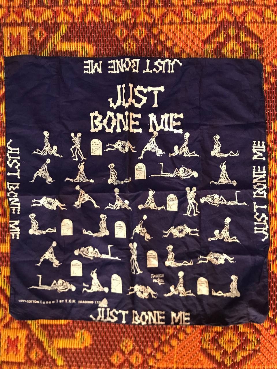 Fashion Victim × Vintage Vintage Fashion Victim Just Bone Me Bandana Size ONE SIZE - 1 Thumbnail