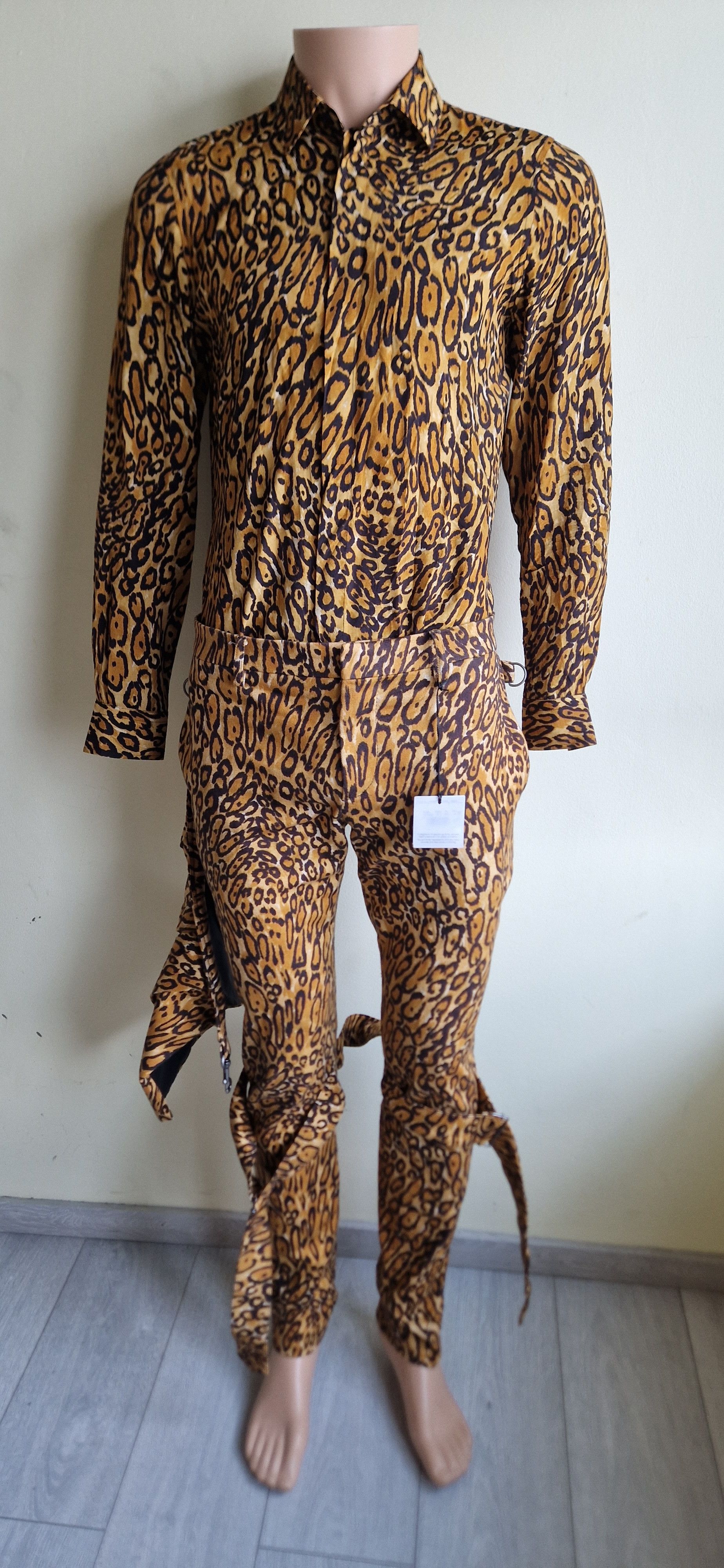 Moschino Moschino suze 48 italienne Size US M / EU 48-50 / 2 - 22 Thumbnail