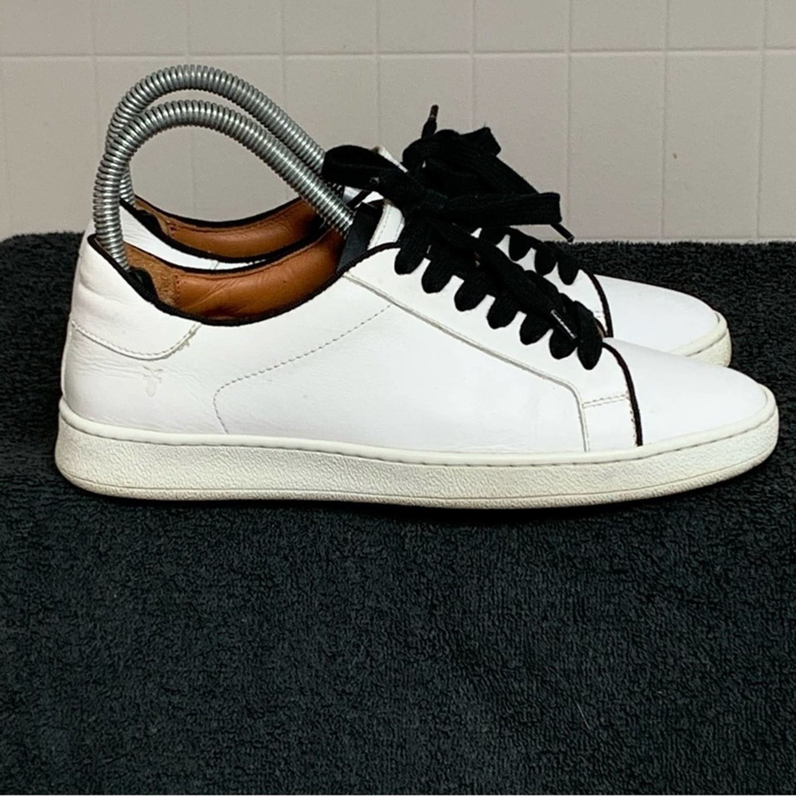 Frye FRYE ALEXIS LEATHER LOW TOO SHOES WHITE BLACK SIZE 5.5 ITALY Size US 5.5 / IT 35.5 - 1 Thumbnail