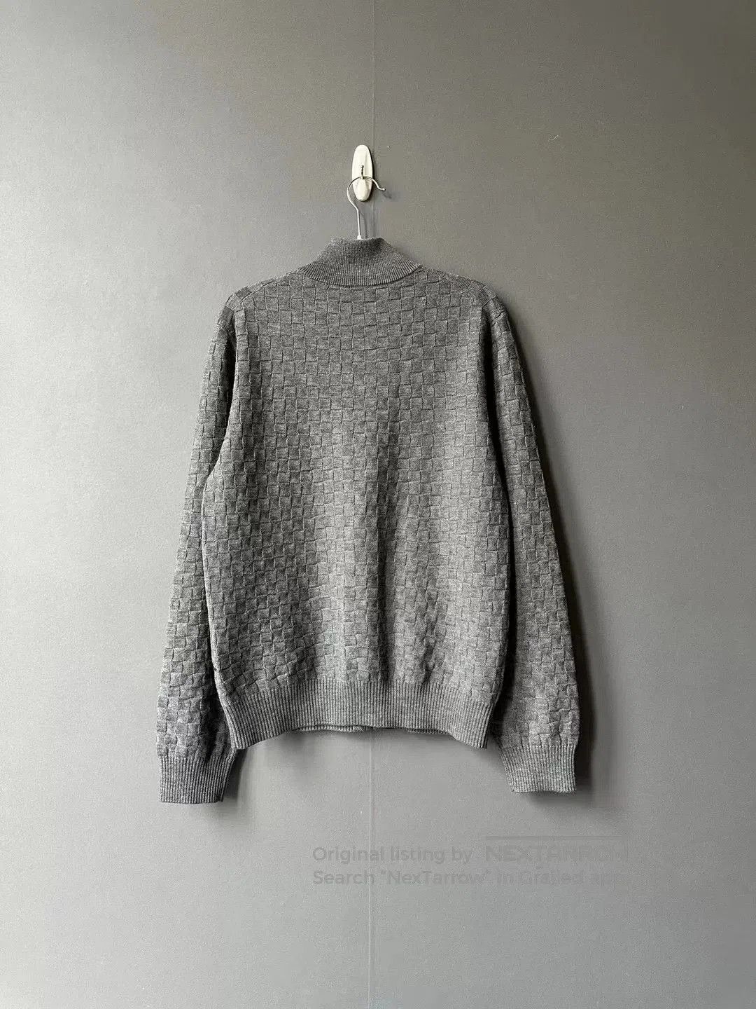 Louis Vuitton louis vuitton gray knit zip jacket. Size US S / EU 44-46 / 1 - 2 Thumbnail