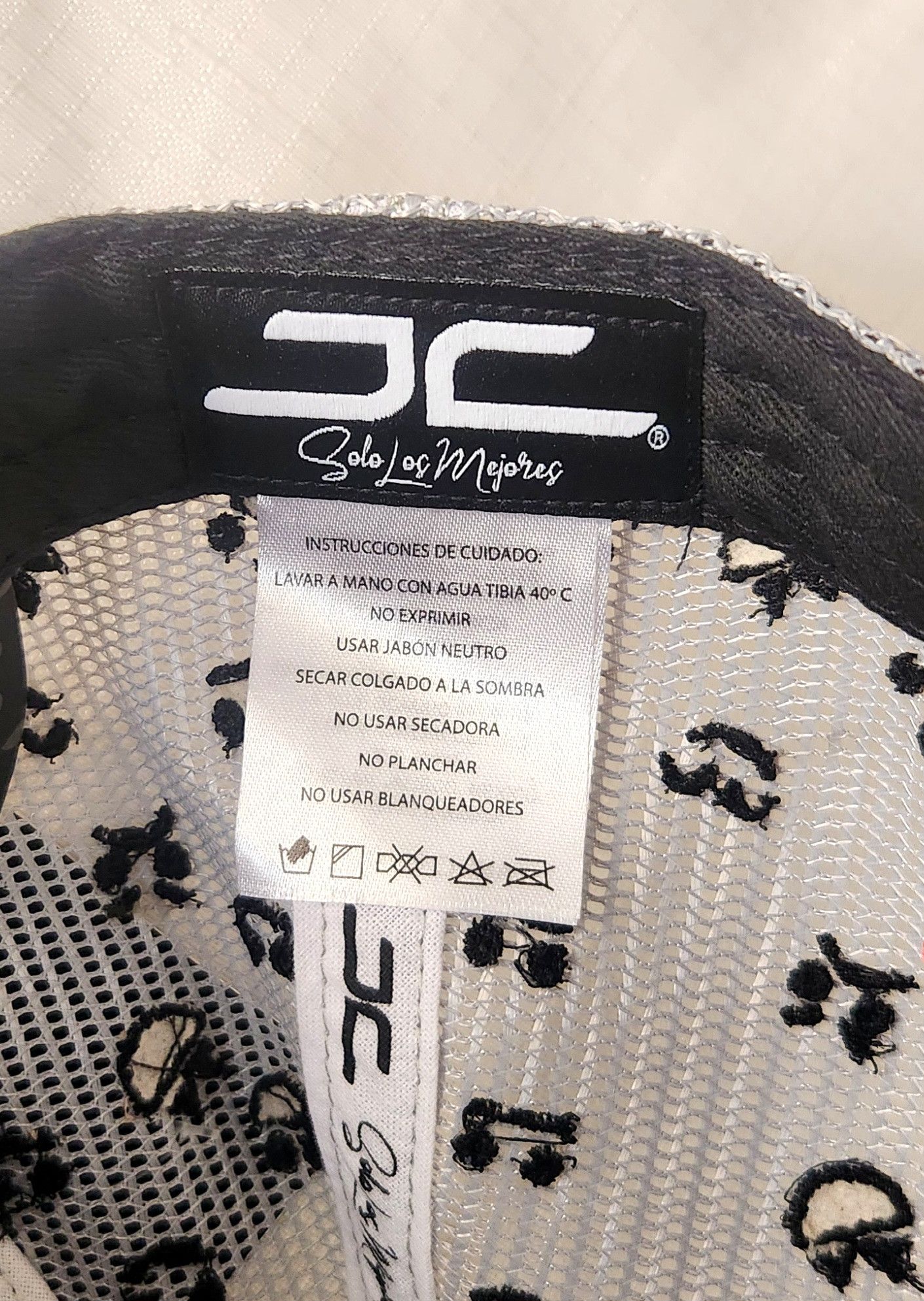 Other JC hats White Navy colorblock Beautiful Disaster Snapback Size ONE SIZE - 7 Thumbnail
