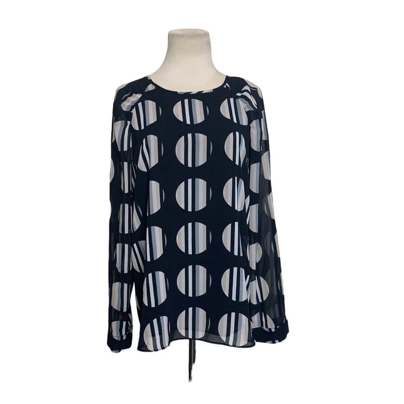 Calvin Klein Calvin Klein Geometric Pattern Long Sleeves Blouse Size M Size M / US 6-8 / IT 42-44 - 1 Thumbnail