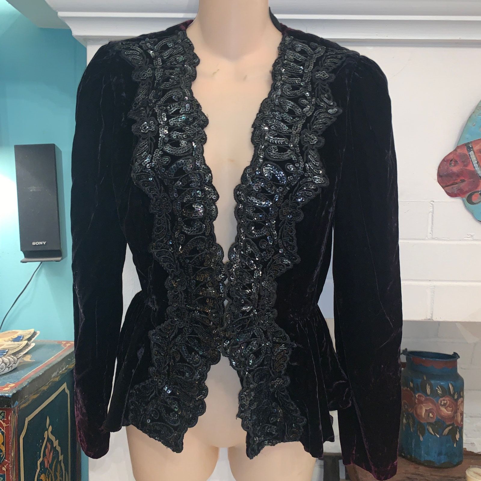 Vintage VINTAGE VELVET SEQUIN TRIM FITTED JACKET OR TOP EDWARDIAN Size S / US 4 / IT 40 - 5 Thumbnail