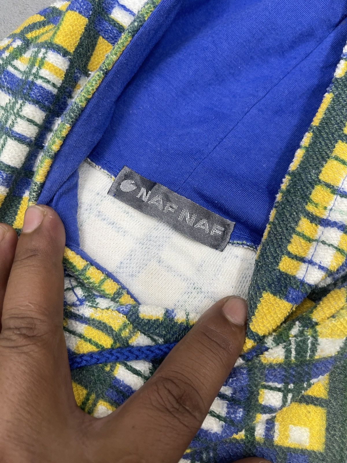 Issey Miyake × Japanese Brand × Vintage STEALS🔥VTG NAF NAF SWEATER HOODIE TARTANS Size US M / EU 48-50 / 2 - 10 Thumbnail