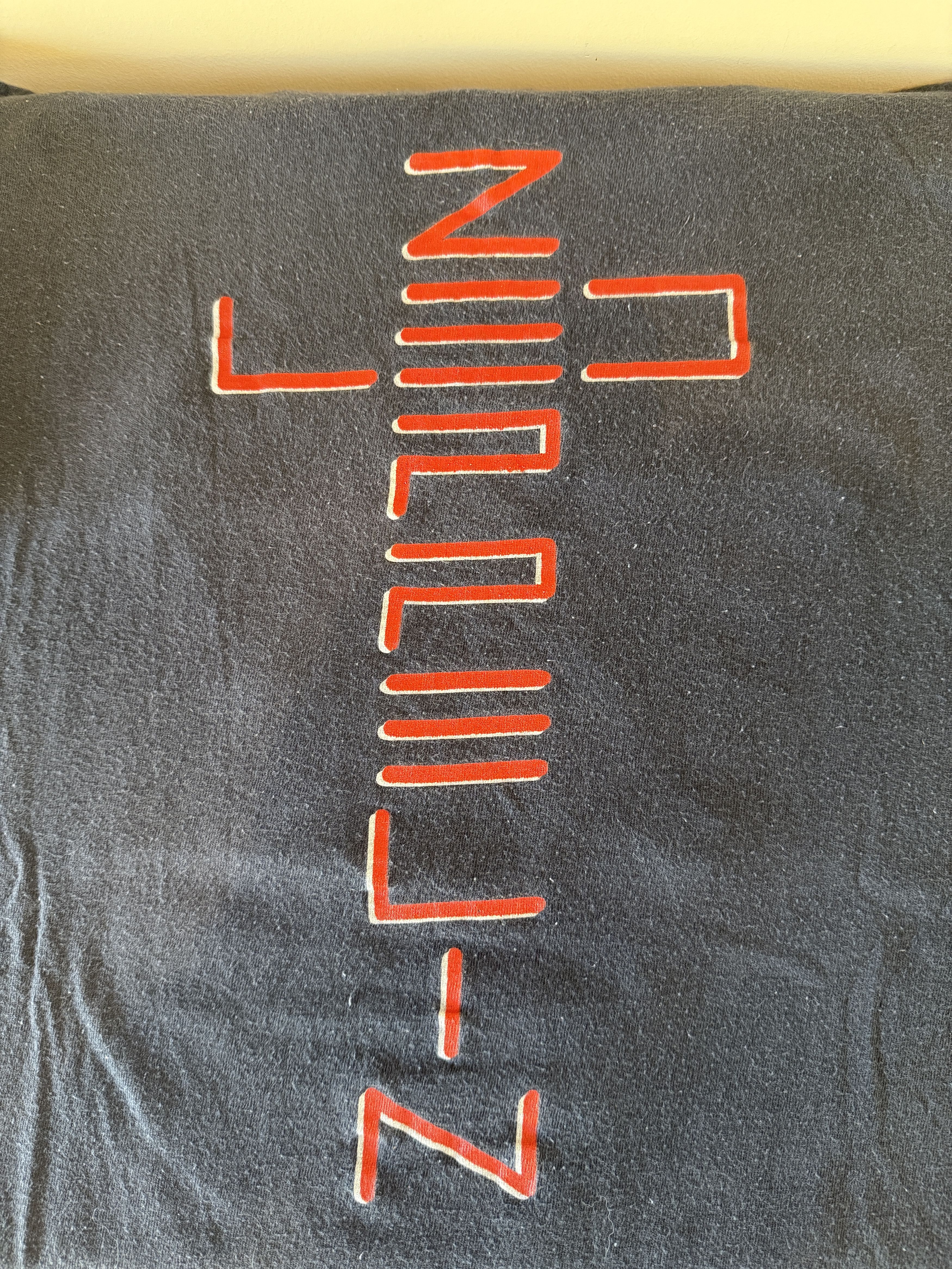 Other Vintage 1988 Led Zeppelin "Blimp ZOSO" T-Shirt Size US L / EU 52-54 / 3 - 3 Thumbnail