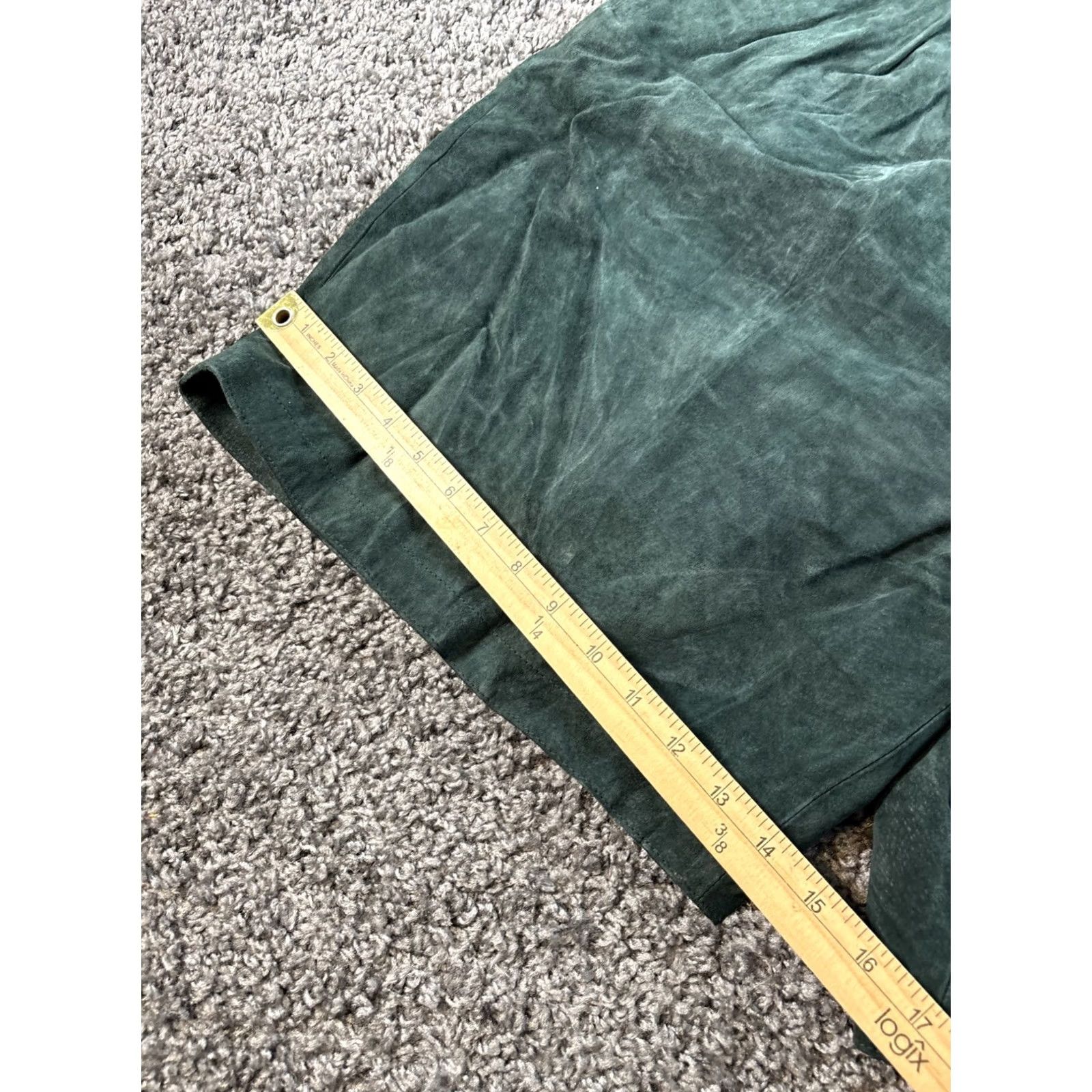 Vintage VINTAGE Diana Bermuda Shorts Womens Suede Leather Green 36 90s Size Regular Size 25" / US 0 / IT 36 - 3 Thumbnail