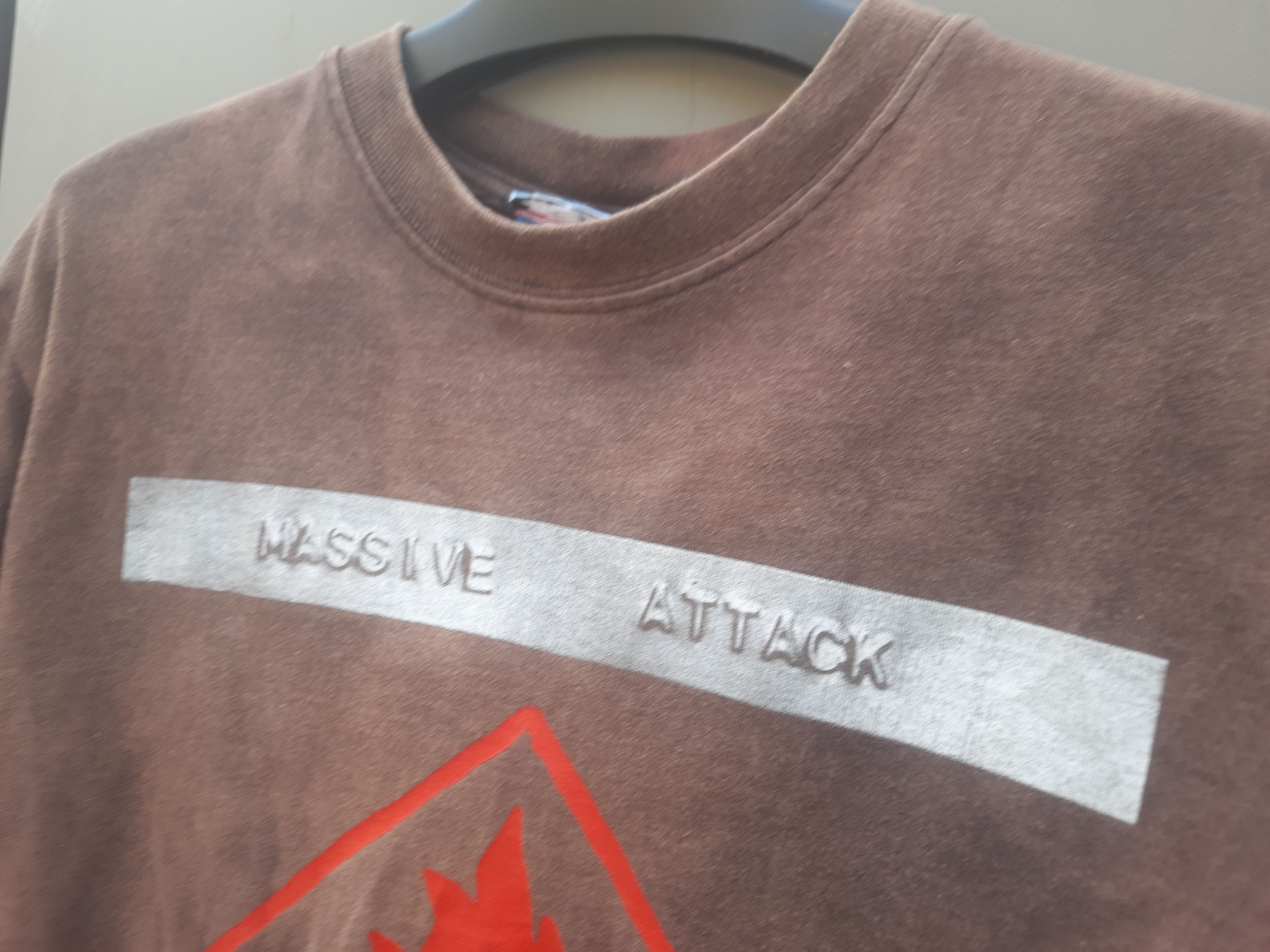 Band Tees Y2K Massive Attack Protection T-Shirt Size US M / EU 48-50 / 2 - 5 Thumbnail