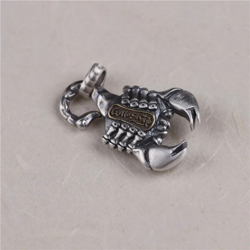 Jewelry × Vintage Small Scorpion Necklace Size ONE SIZE - 4 Thumbnail