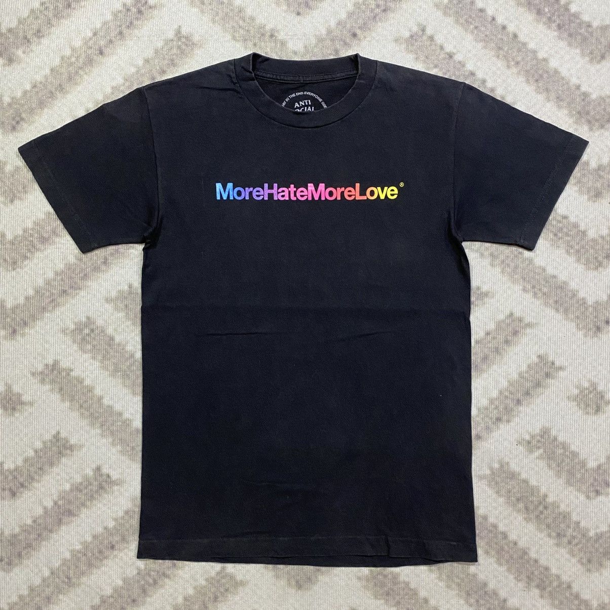 Anti Social Social Club ANTI SOCIAL SOCIAL CLUB Gradient Spellout Backhit T-Shirt Size US S / EU 44-46 / 1 - 1 Thumbnail