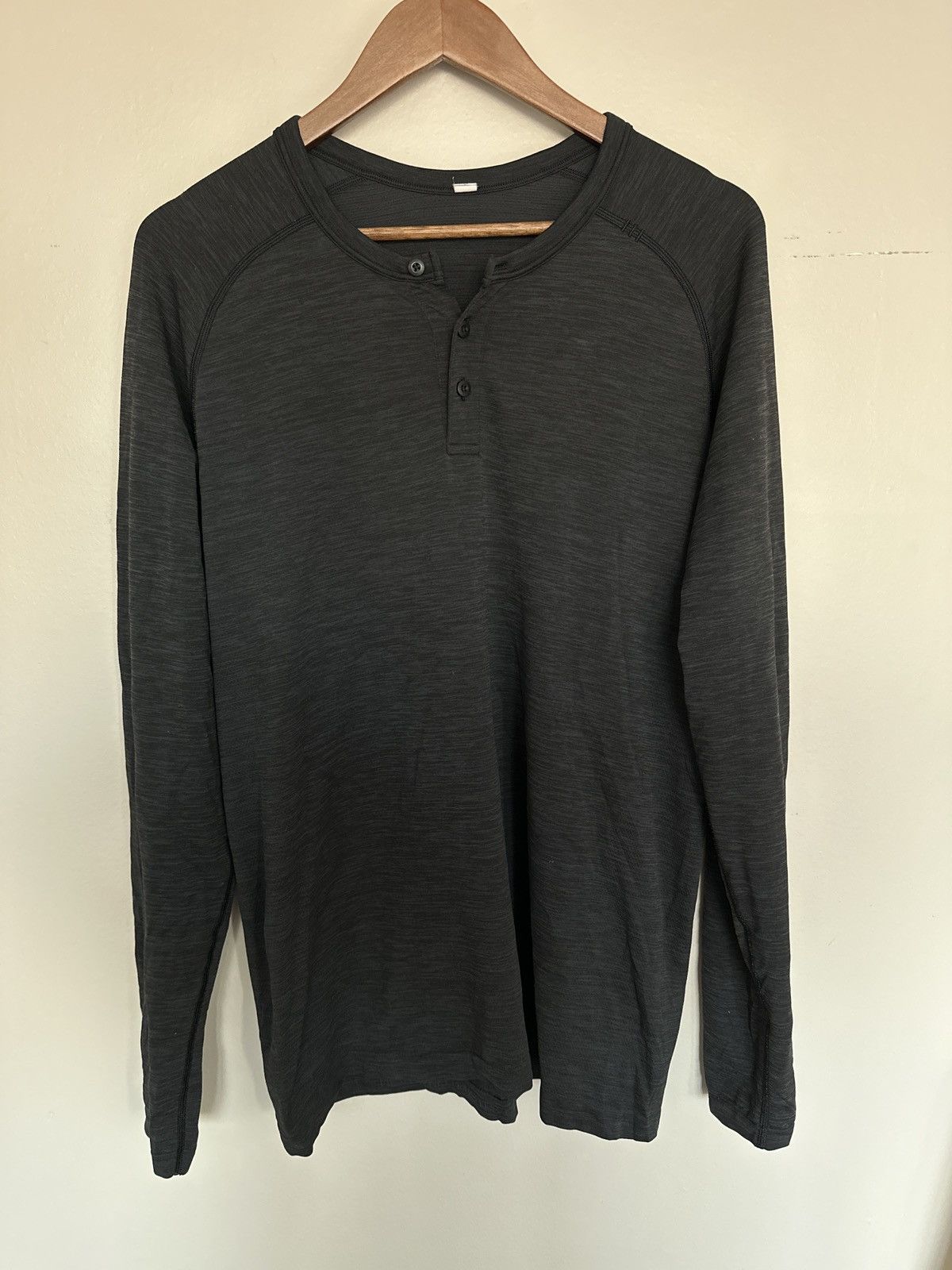Lululemon Lululemon Long Sleeve Shirt Size US L / EU 52-54 / 3 - 1 Thumbnail