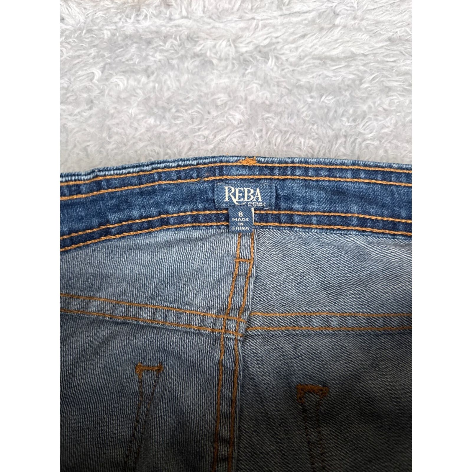 Denime Reba Jeans Womens 8 Blue Denim Bootcut Mid Rise 30x31 Cotton 5-Pocket Distressed Zipper Cowboy Southwestern Designer Tank? Size 30" / US 8 / IT 44 - 6 Thumbnail