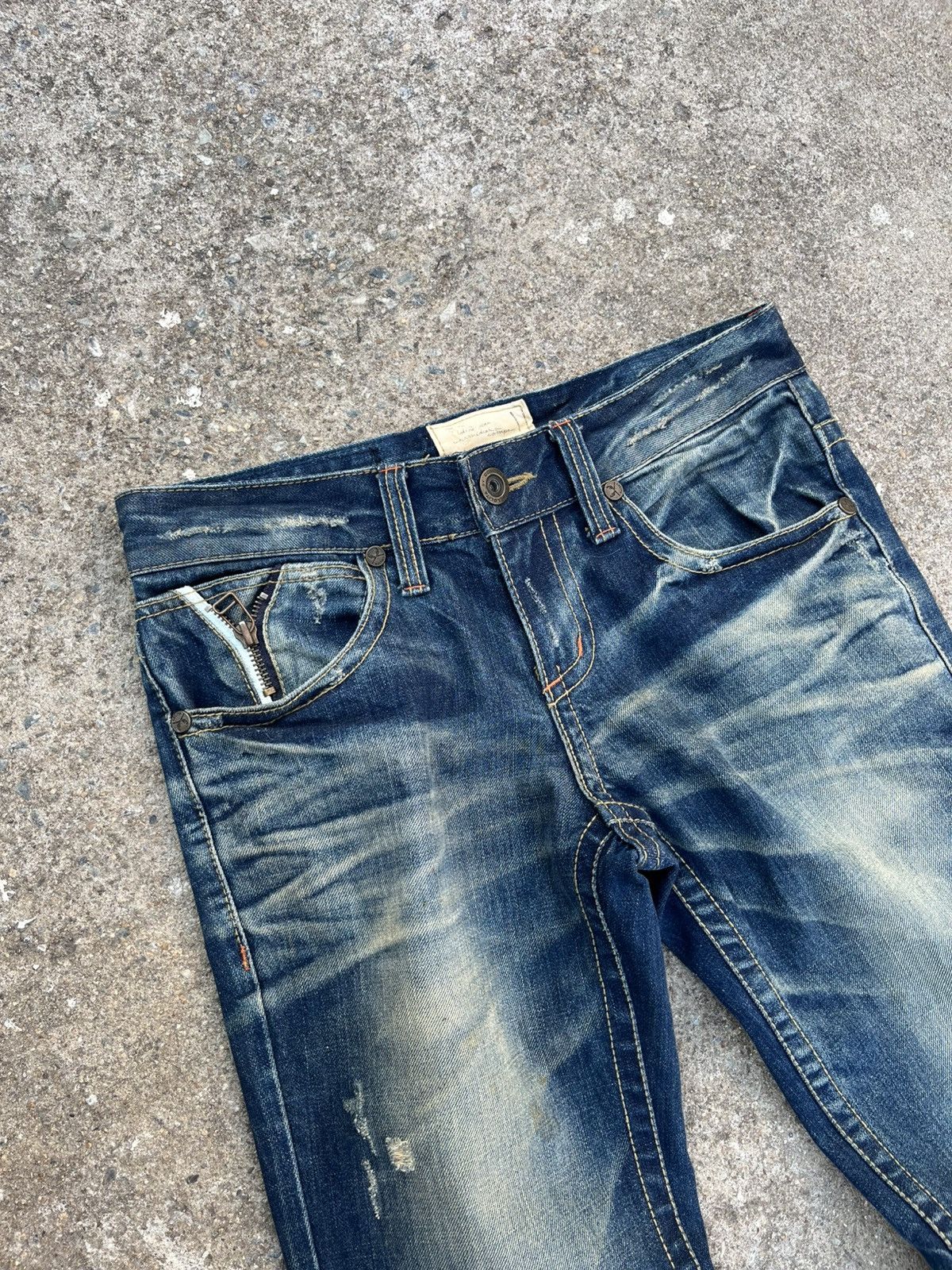 If Six Was Nine Vtg LOLITA EXOTIC DISTRESSED DENIM perfectly Size US 34 / EU 50 - 2 Thumbnail