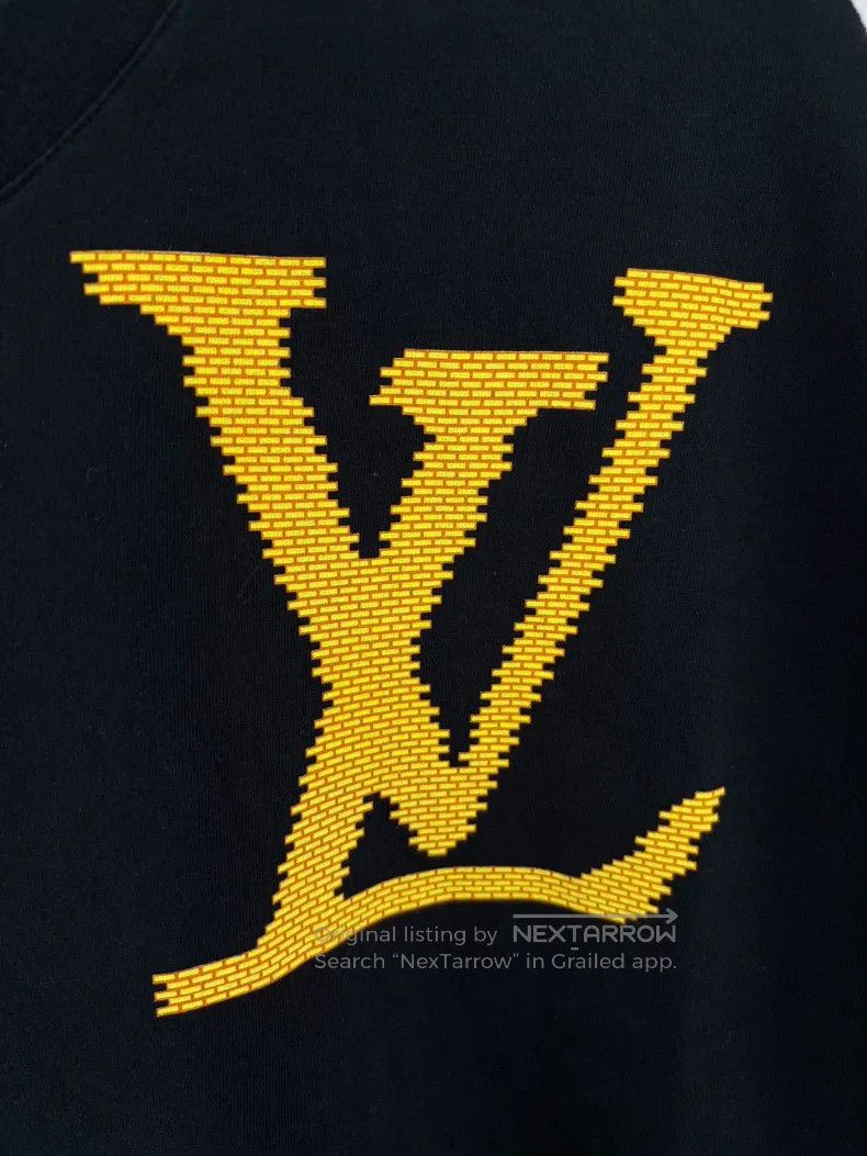 Louis Vuitton Louis Vuitton Yellow brick big logo short sleeve Size US S / EU 44-46 / 1 - 4 Thumbnail