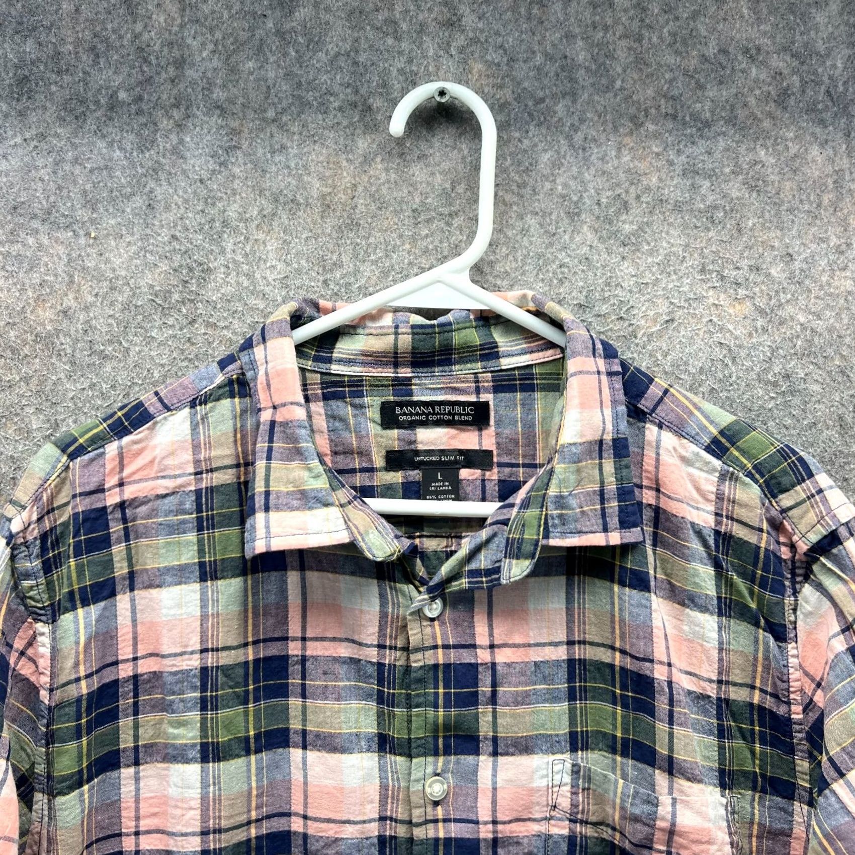 Banana Republic Banana Republic Shirt Men Large Blue Pink Plaid Button-Down Untucked Slim Cotton Shirt Size US L / EU 52-54 / 3 - 4 Thumbnail