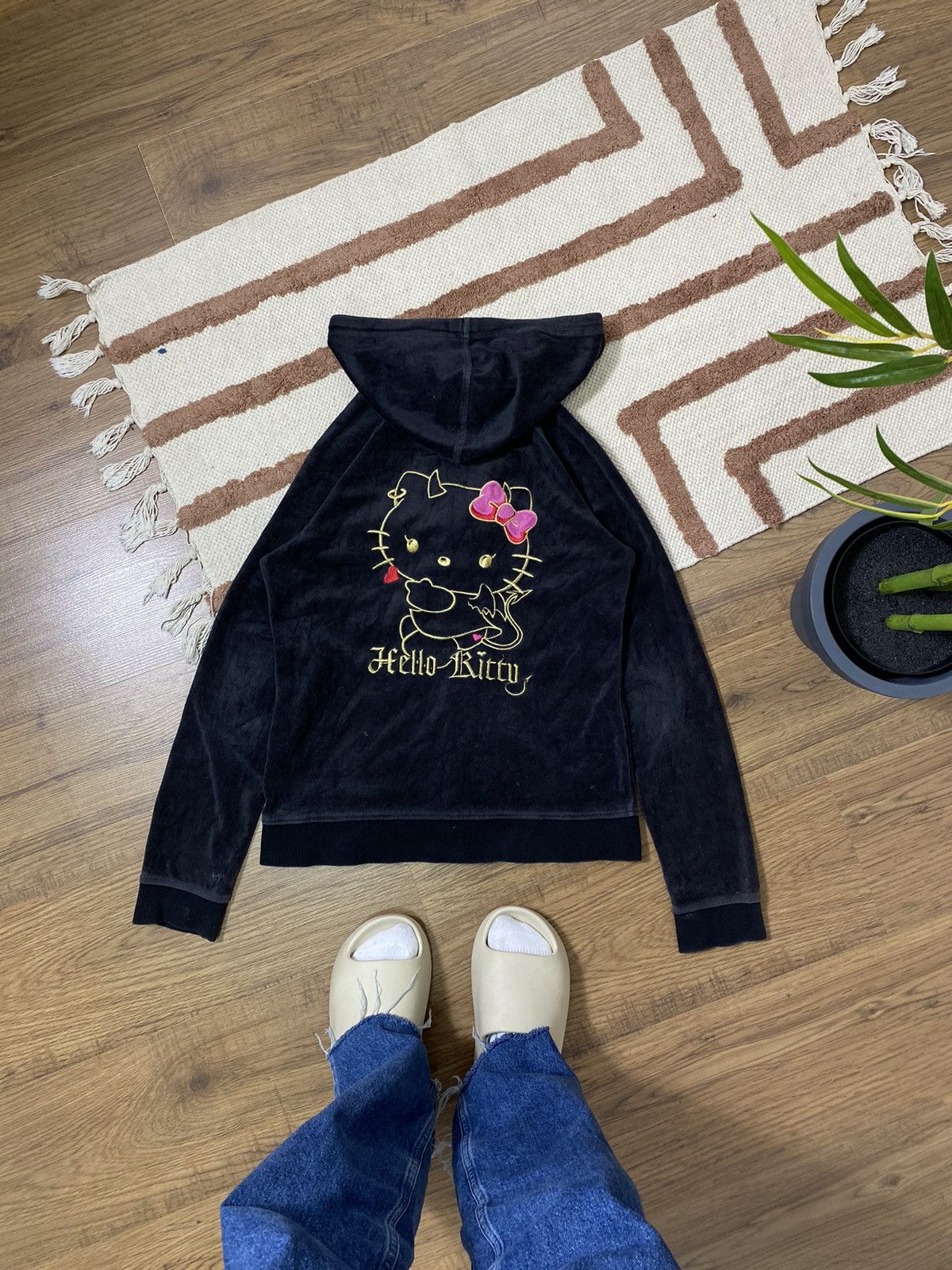 Cartoon Network VINTAGE HELLO KITTY DEVIL 00s JAPAN STYLE VELOUR TRACKSUIT Size S / US 4 / IT 40 - 1 Thumbnail