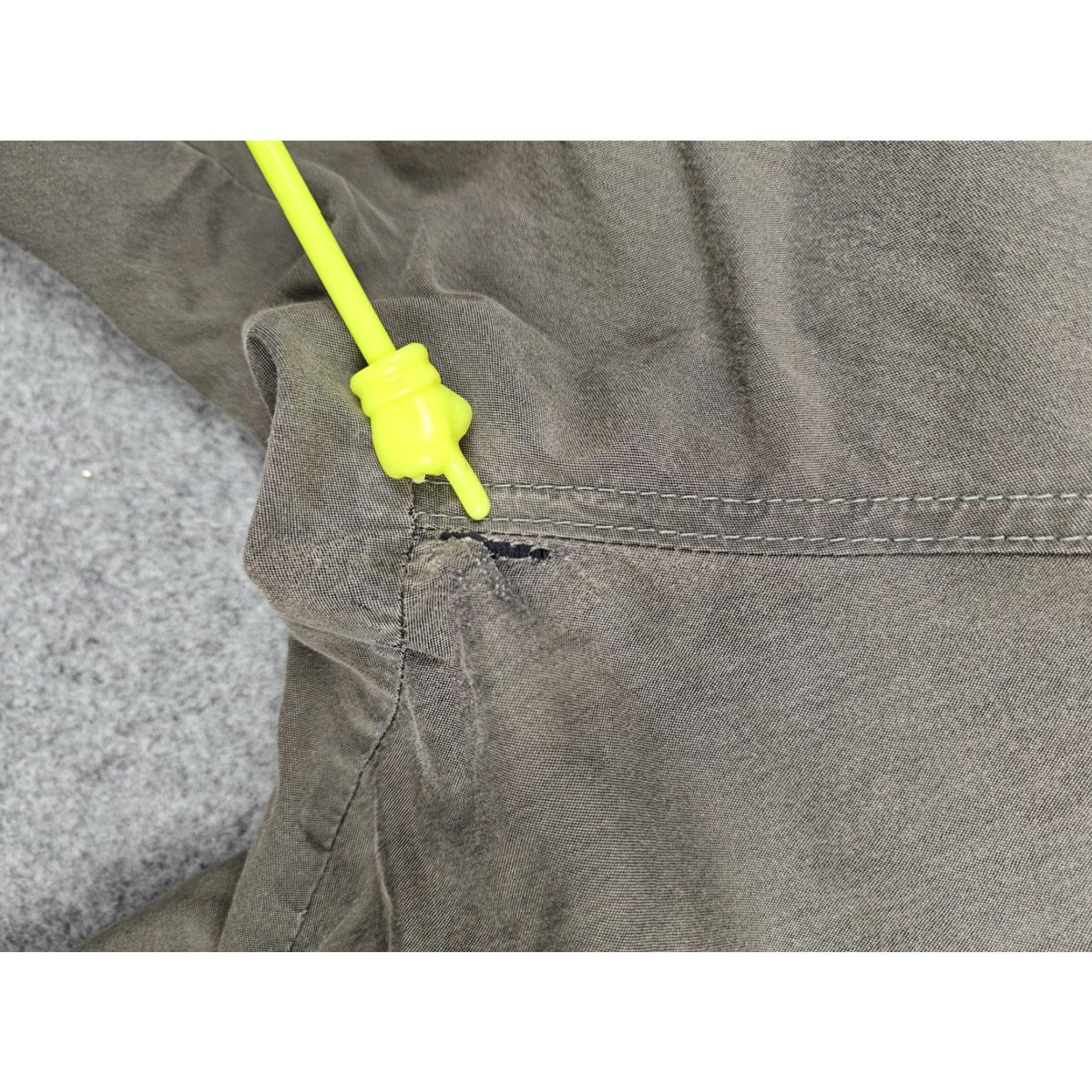 Vintage Kuhl Pants Mens 38x32 Brown Canvas Vented Crotch Knee Cargo Hiking Workwear Size US 38 / EU 54 - 7 Thumbnail