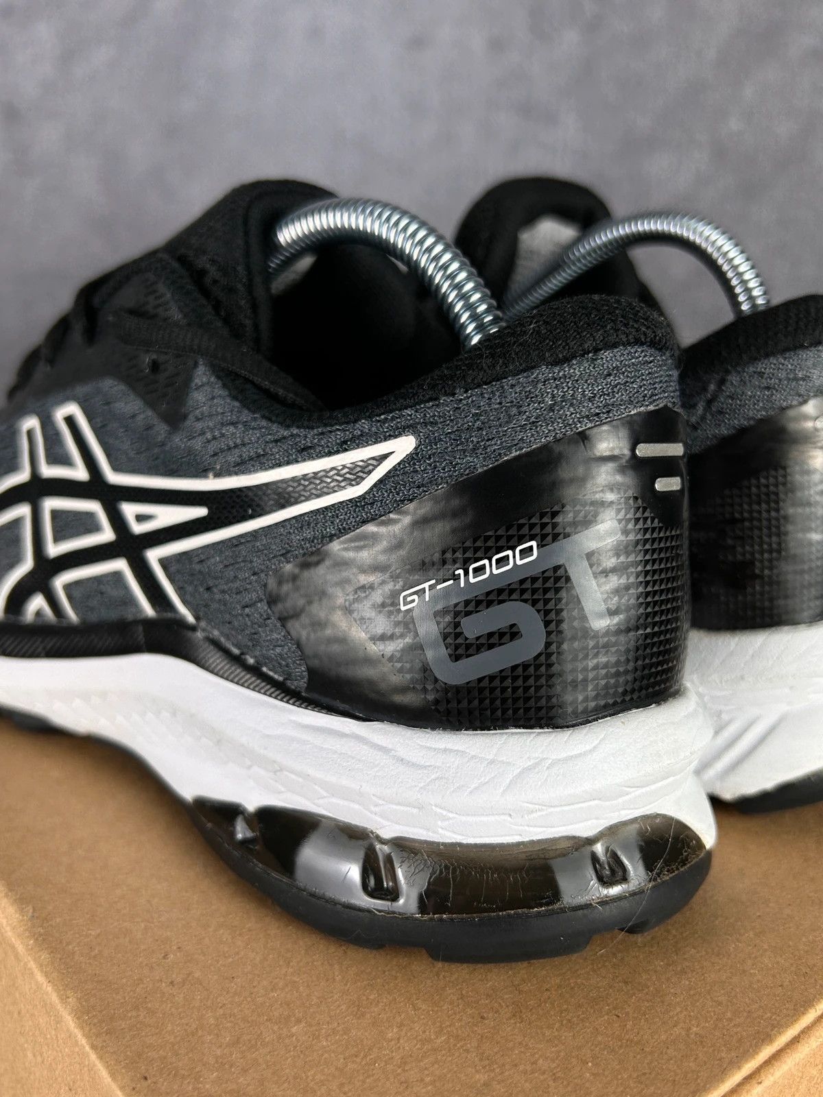 Asics Asics GT-1000 9 grey black running sneakers Size US 7.5 / IT 37.5 - 3 Thumbnail