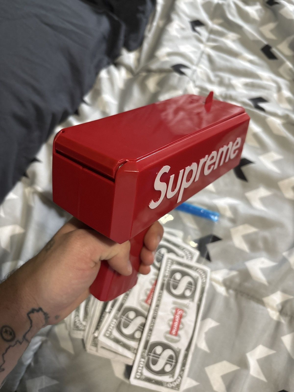 Supreme Supreme money gun Size ONE SIZE - 3 Thumbnail