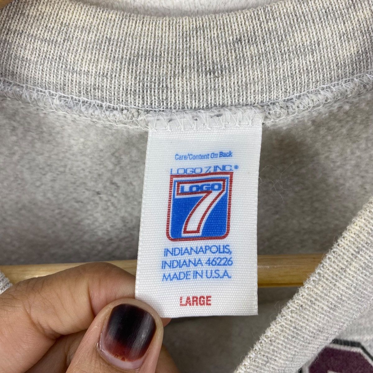 NFL × Vintage Vintage 90's WASHINGTON COMMANDERS Nfl Graphic Crewneck Size US L / EU 52-54 / 3 - 8 Thumbnail